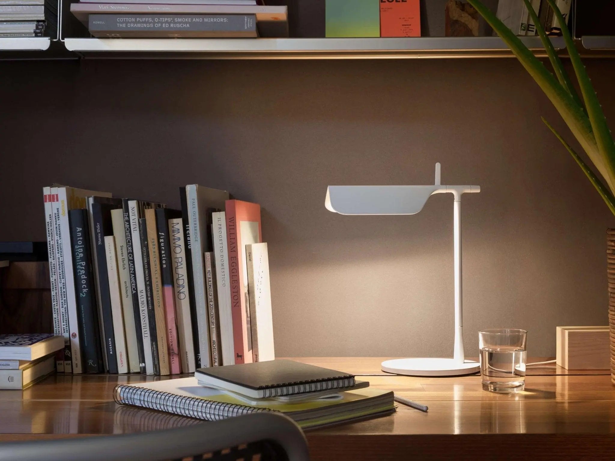 Lampa stołowa TAB biały, marka Flos