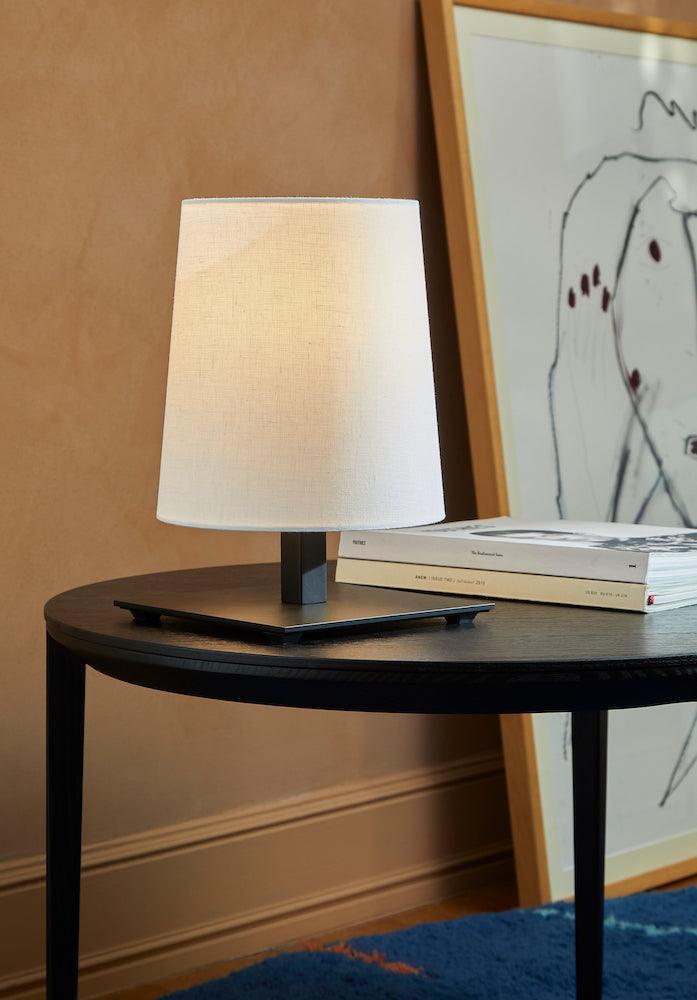 Lampa stołowa TONDA czarny z białym kloszem Contardi Eye on Design