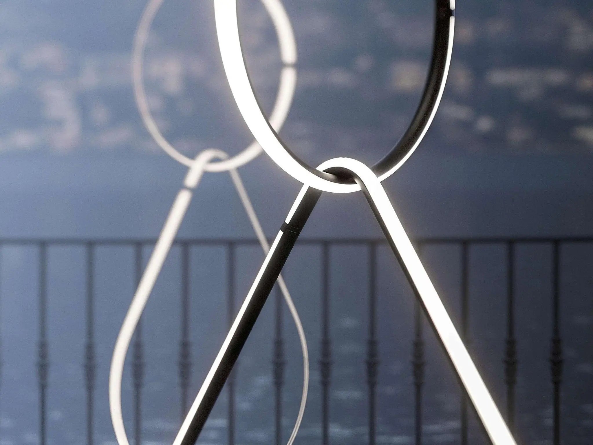 Lampa wisząca ARRANGEMENTS 6 dwa elementy, marka Flos