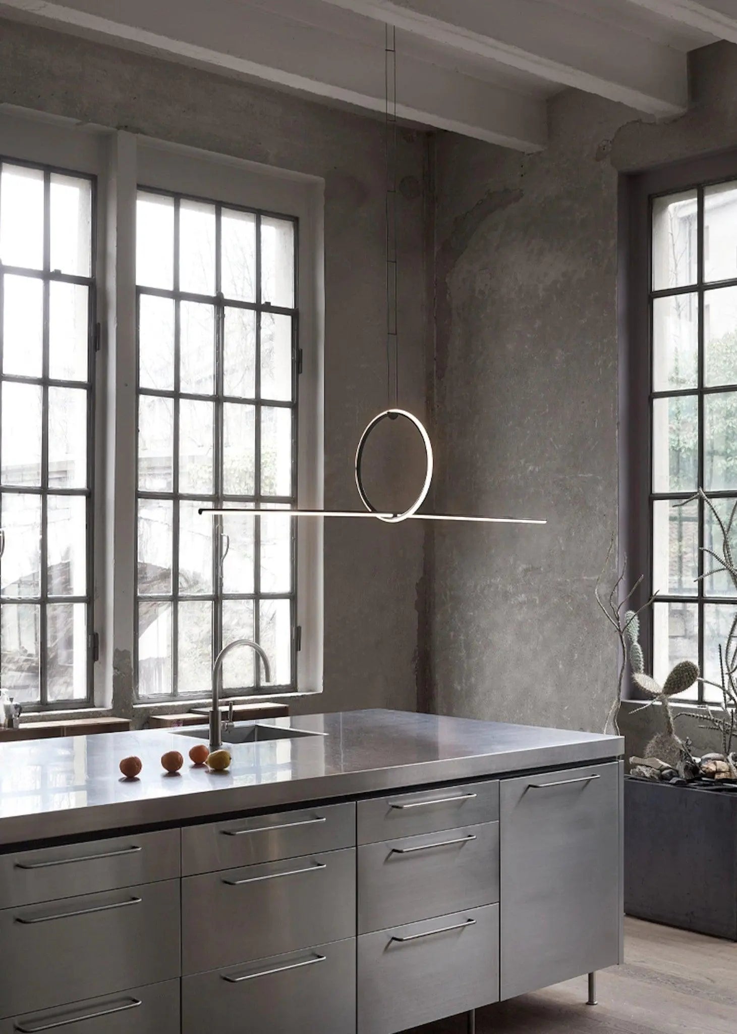 Lampa wisząca ARRANGEMENTS okrąg – styl minimalistyczny