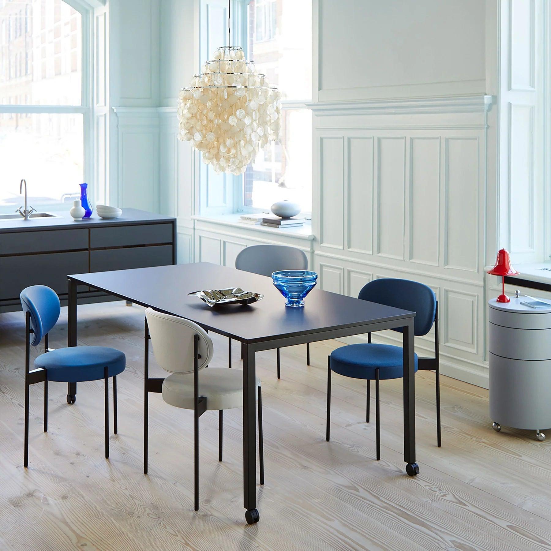 Lampa wisząca FUN 0DM masa perłowa Verpan Eye on Design