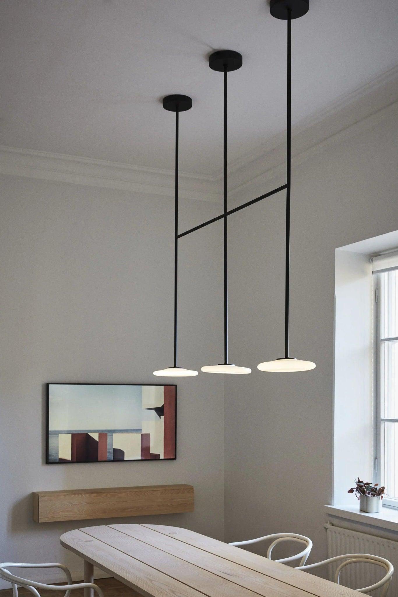 Lampa wisząca IHANA czarmy Marset Eye on Design