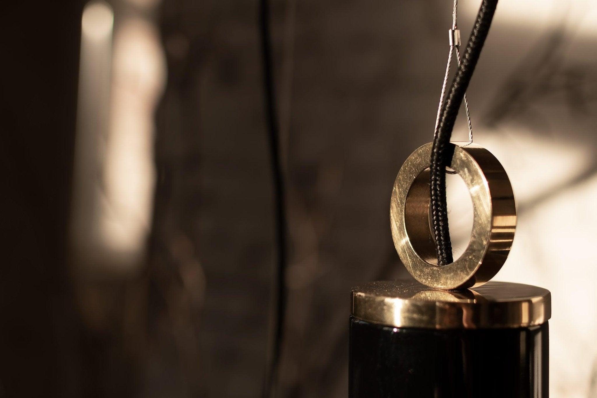 Lampa wisząca KOPENHAGA mosiężny Embassy Interiors Eye on Design