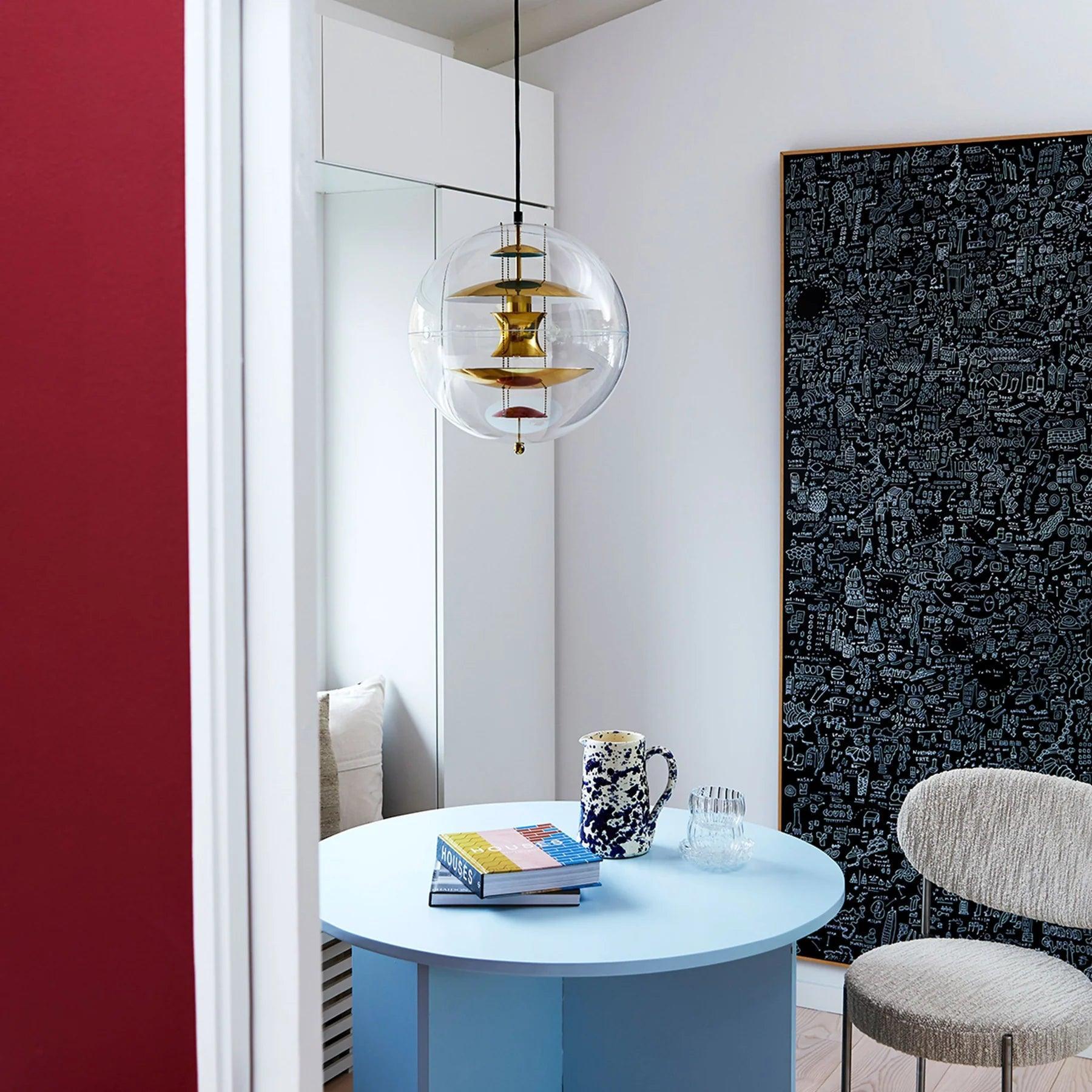 Lampa wisząca VP GLOBE mosiężny Verpan Eye on Design