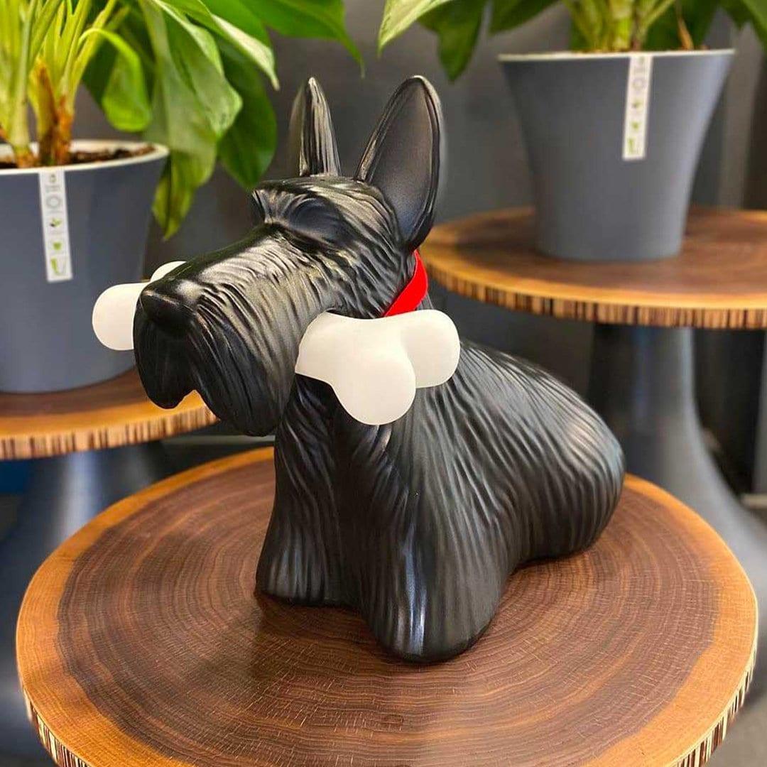 Lampka SCOTTIE czarny Qeeboo Eye on Design
