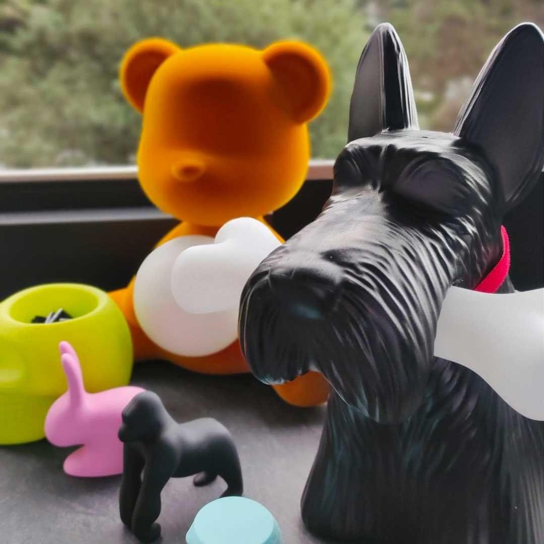 Lampka SCOTTIE czarny Qeeboo Eye on Design