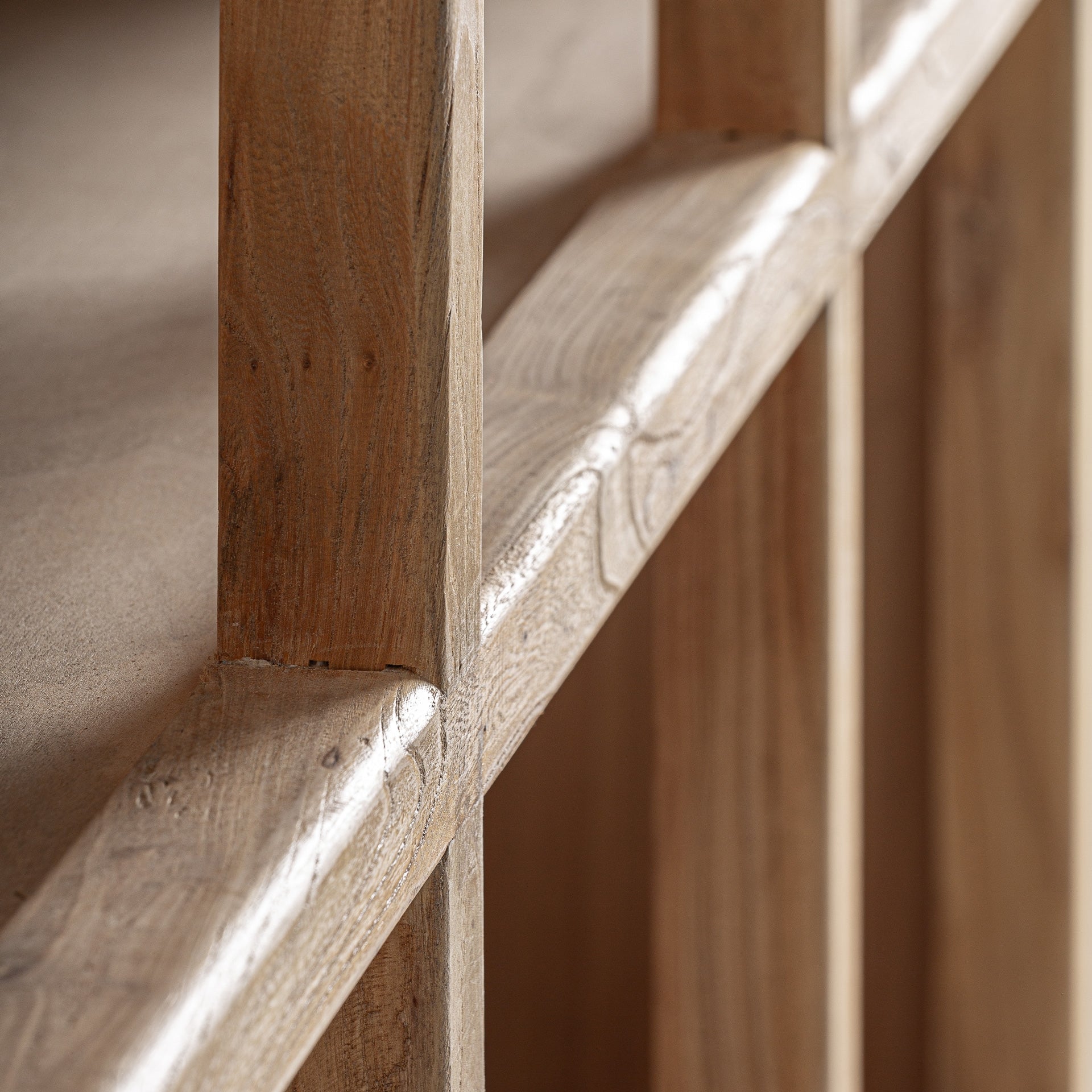 BRECEY Shelf made of recycled wood