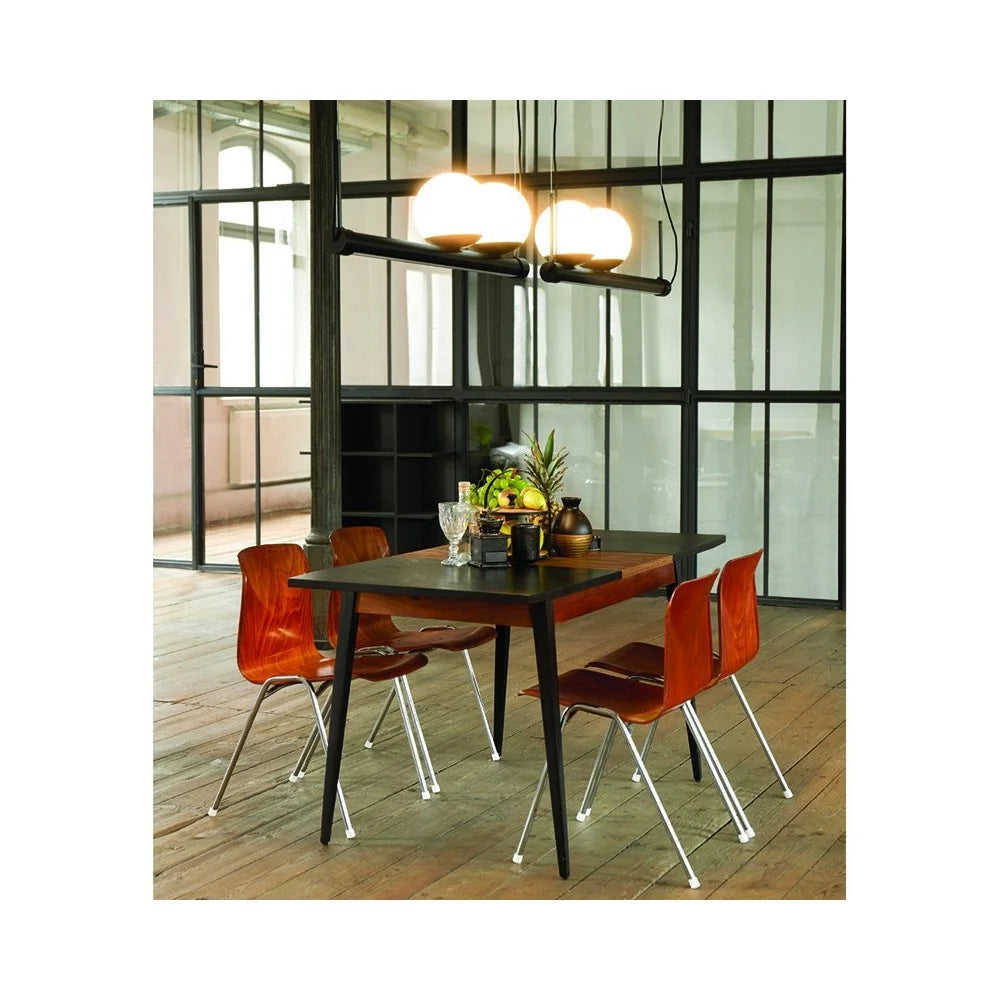 Bílá závěsná lampa LIGNE