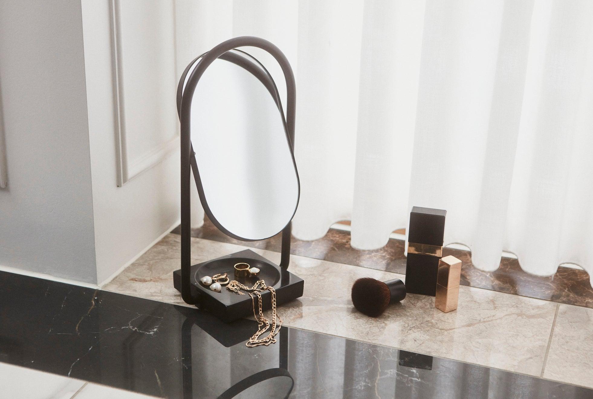 Lustro stołowe ANGUI czarny marmur AYTM Eye on Design