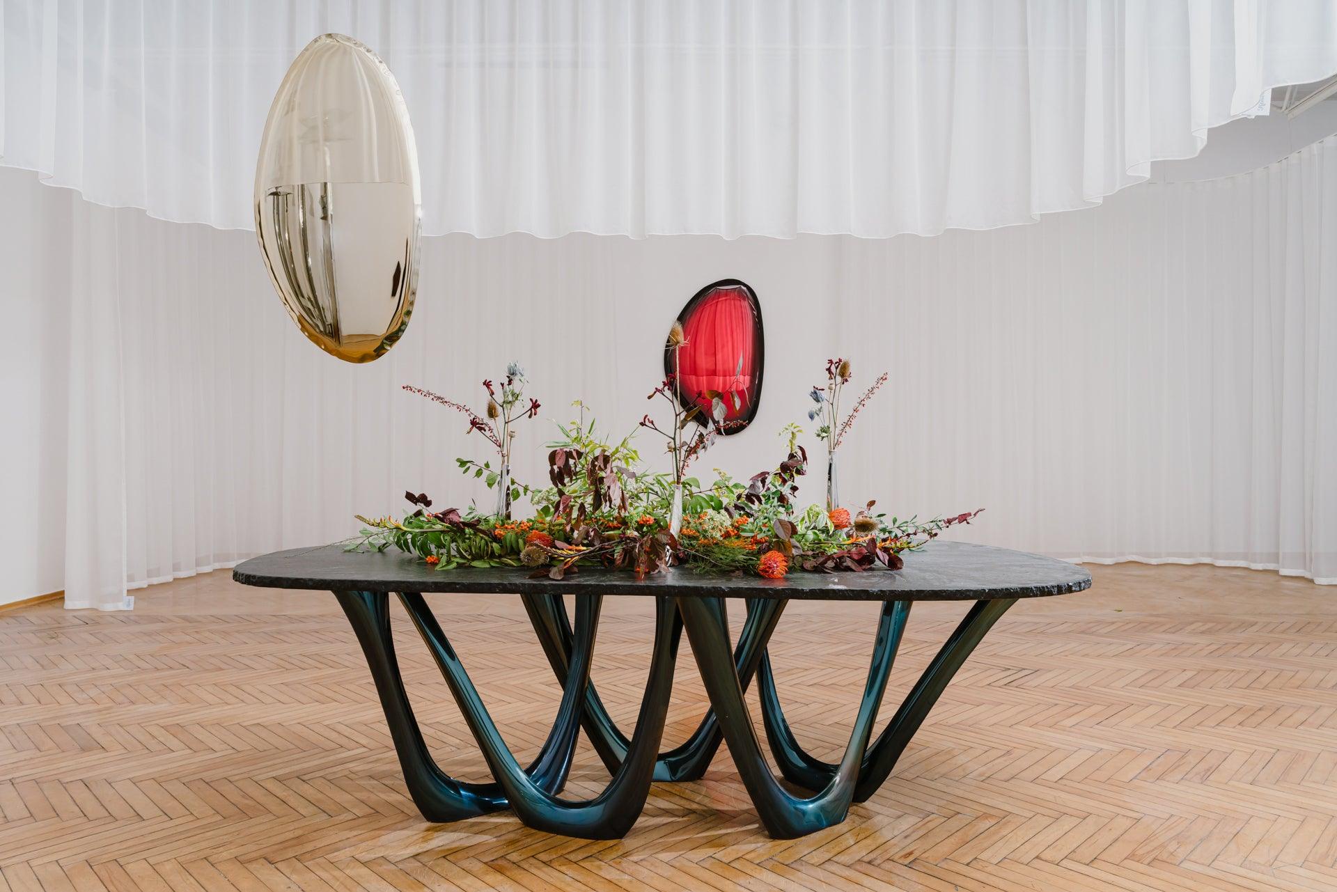 Lustro TAFLA O transitions czerwony rubin Zieta Studio Eye on Design