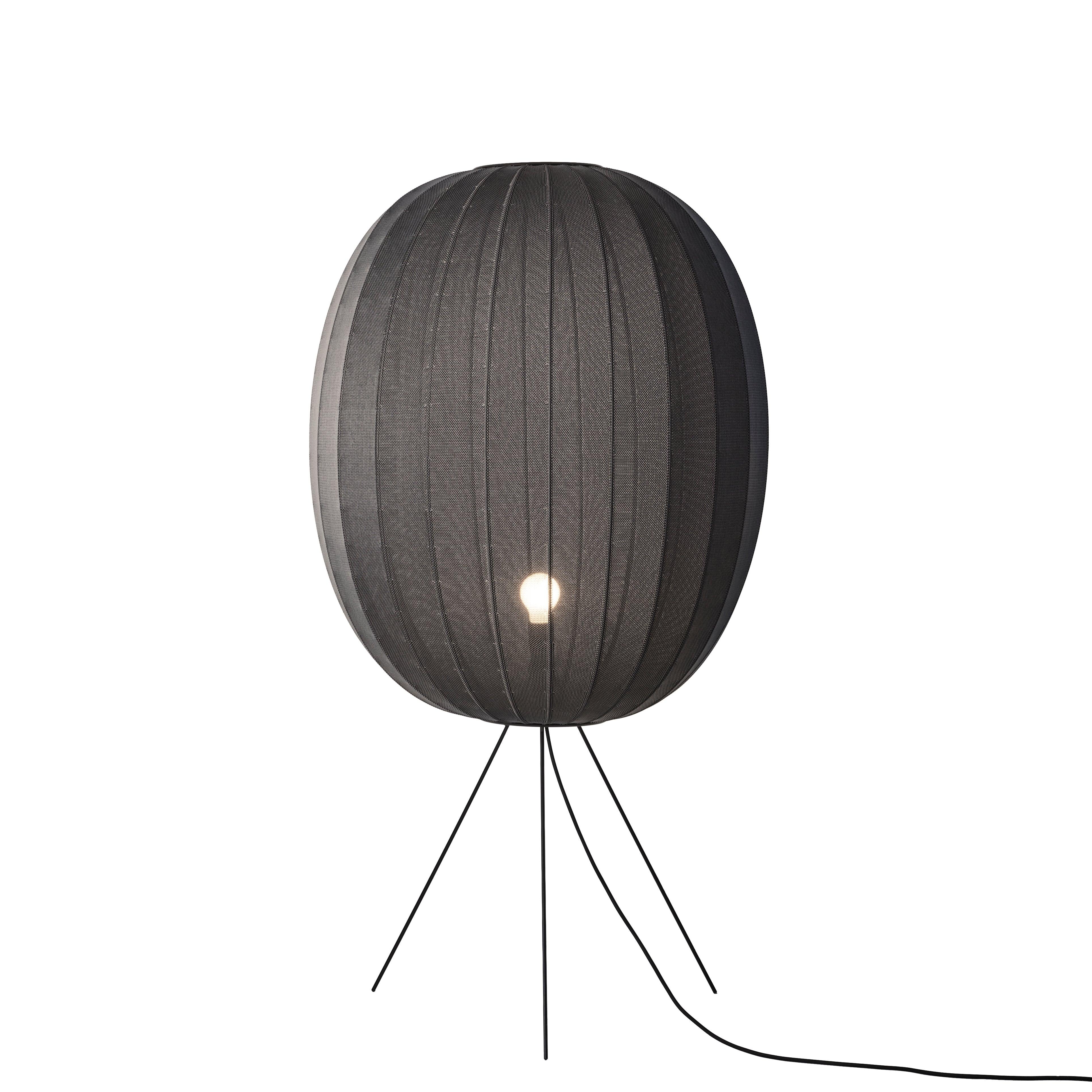Stojací lampa trojnožka KNIT-WIT černá