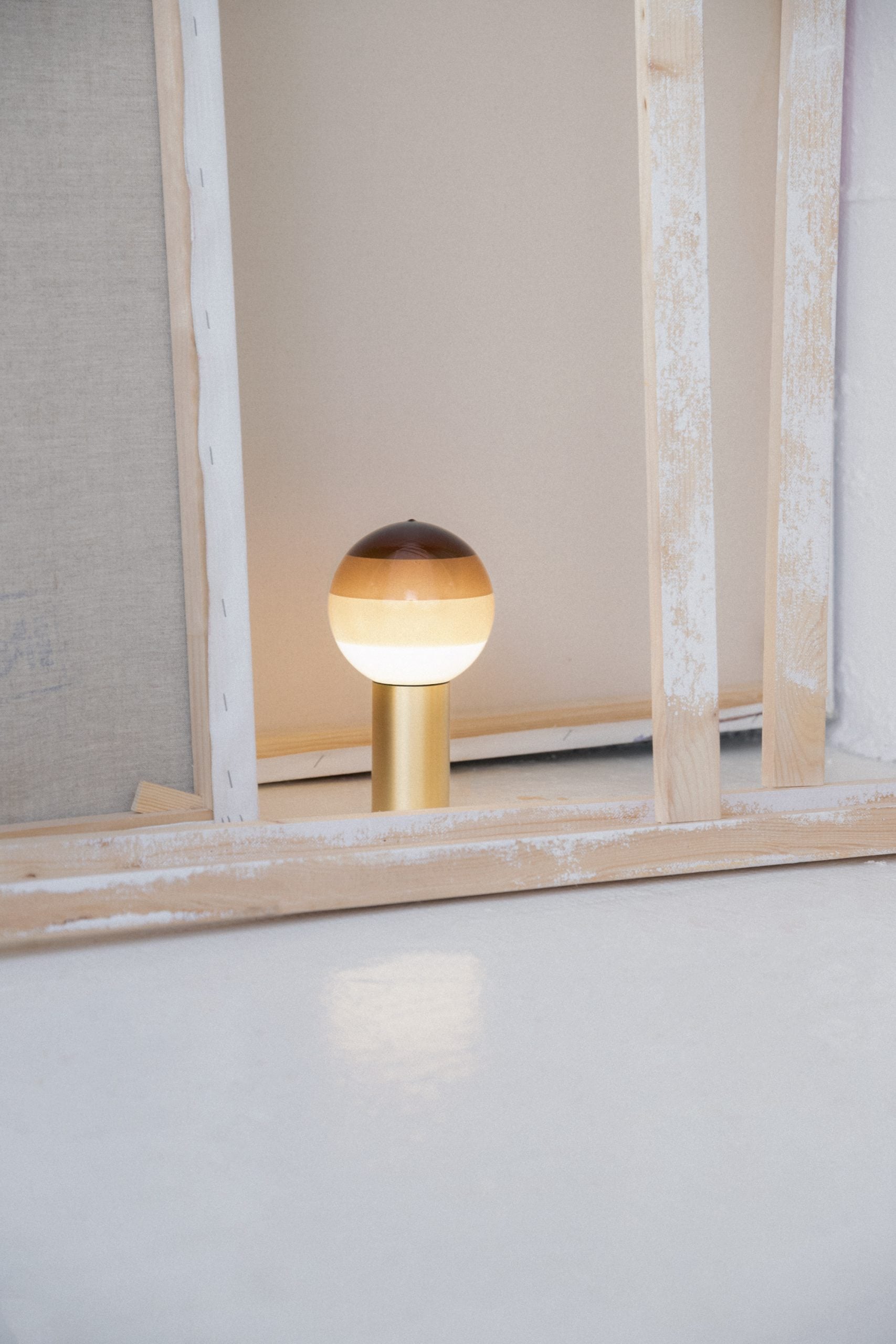 Lampa na akumulátor DIPPING čokoládová