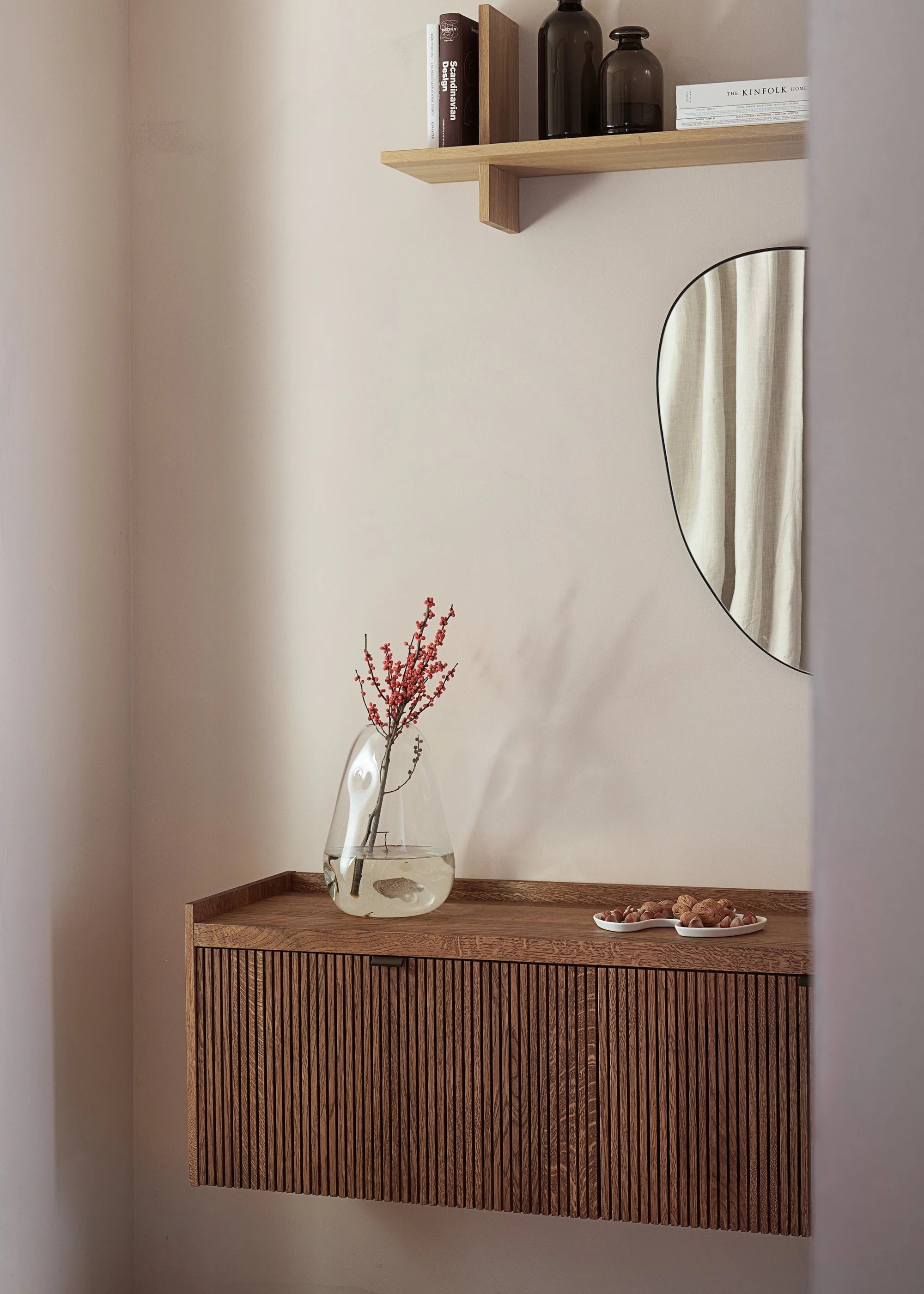 Nástěnná skříňka RTV MEDA tmavé dubové dřevo