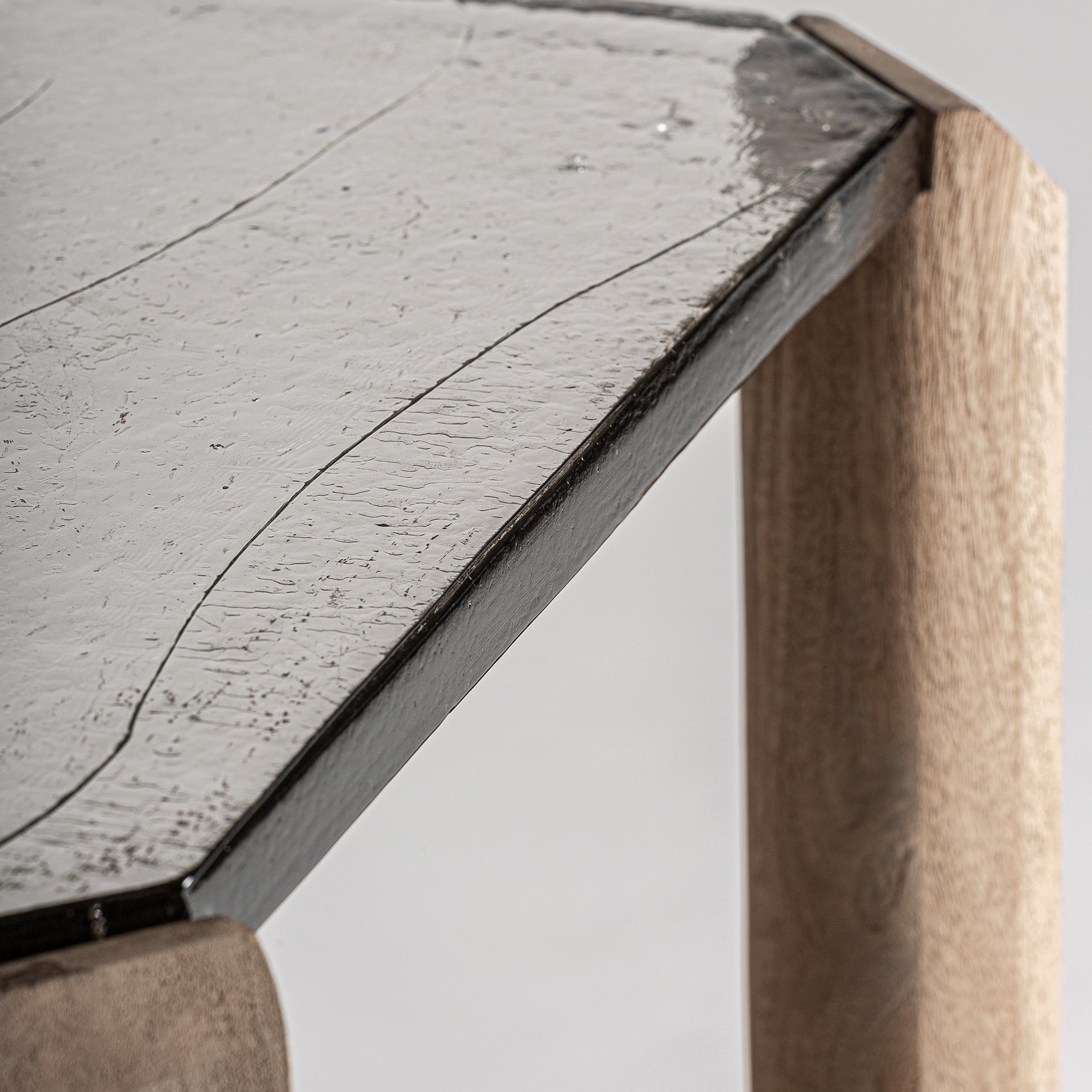 Boční stolek JACQUARD mango dřevo