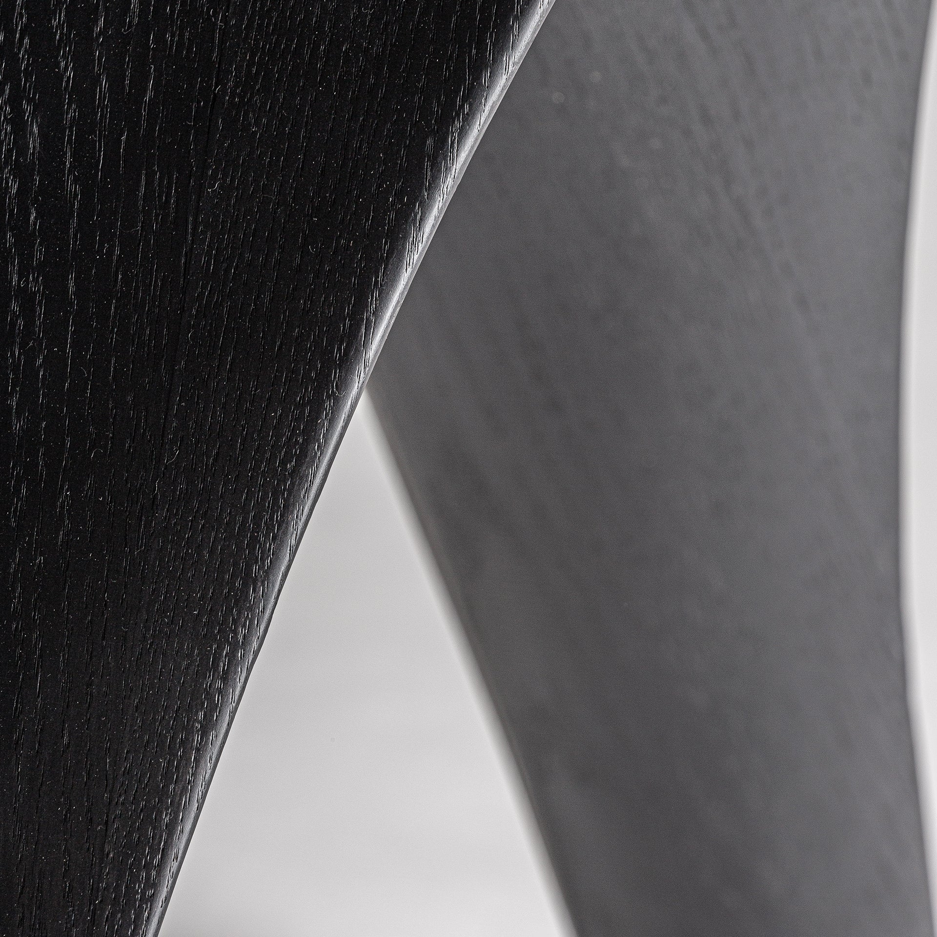 Stůl BILZEN černý dubový dýha