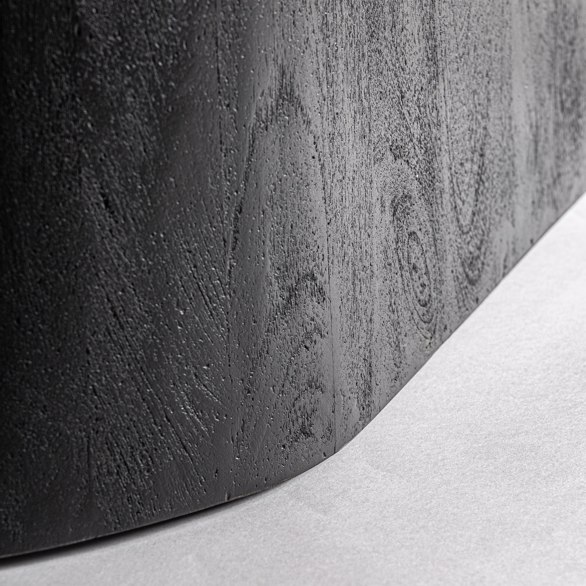 KNAITH Acacia Wood Table