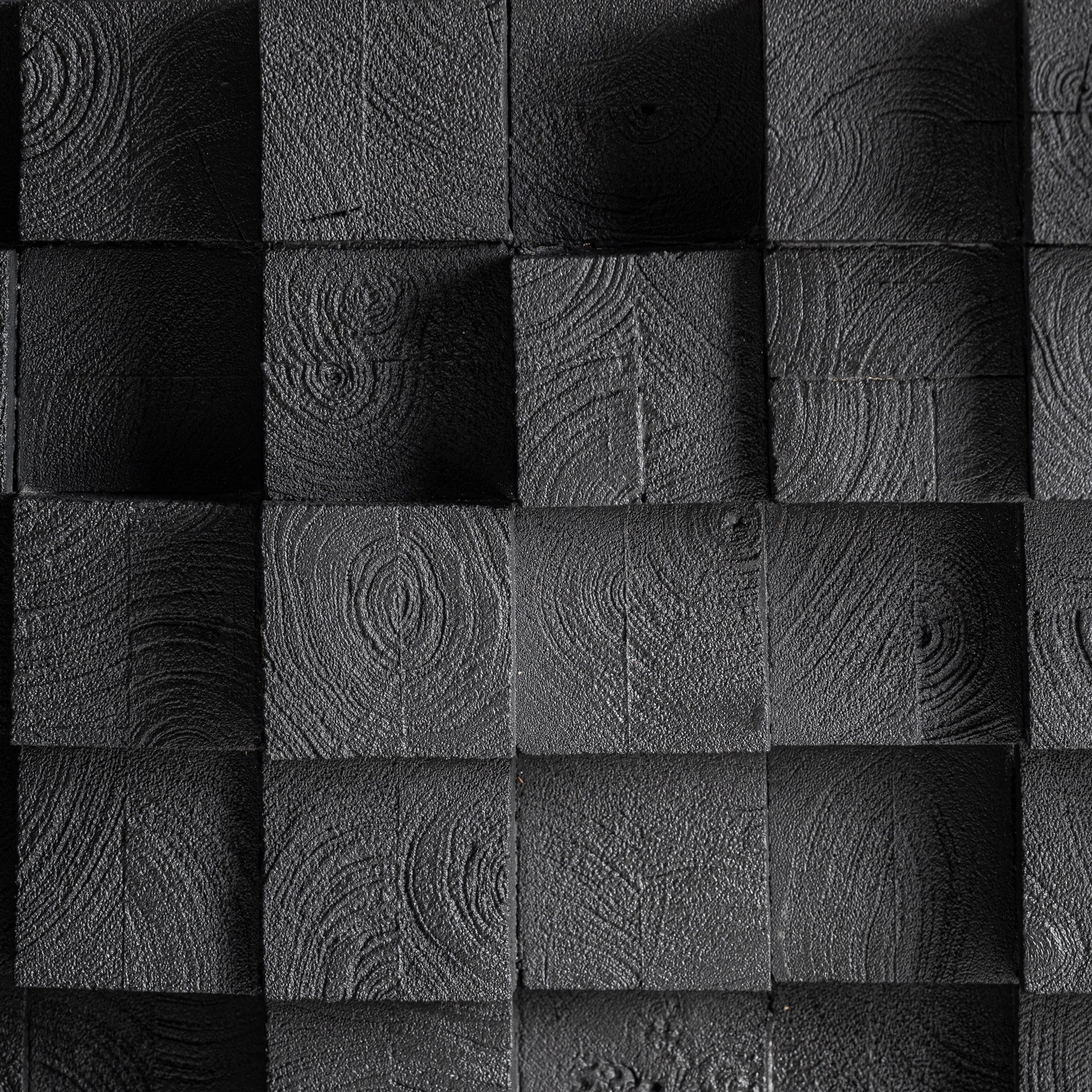 PÈTRIA Coffee Table in Black Mango Wood with Glass Top