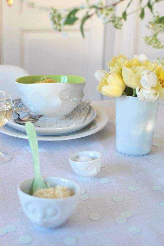 Miska GRINNING biały z pistacjowym wnętrzem 58products Eye on Design