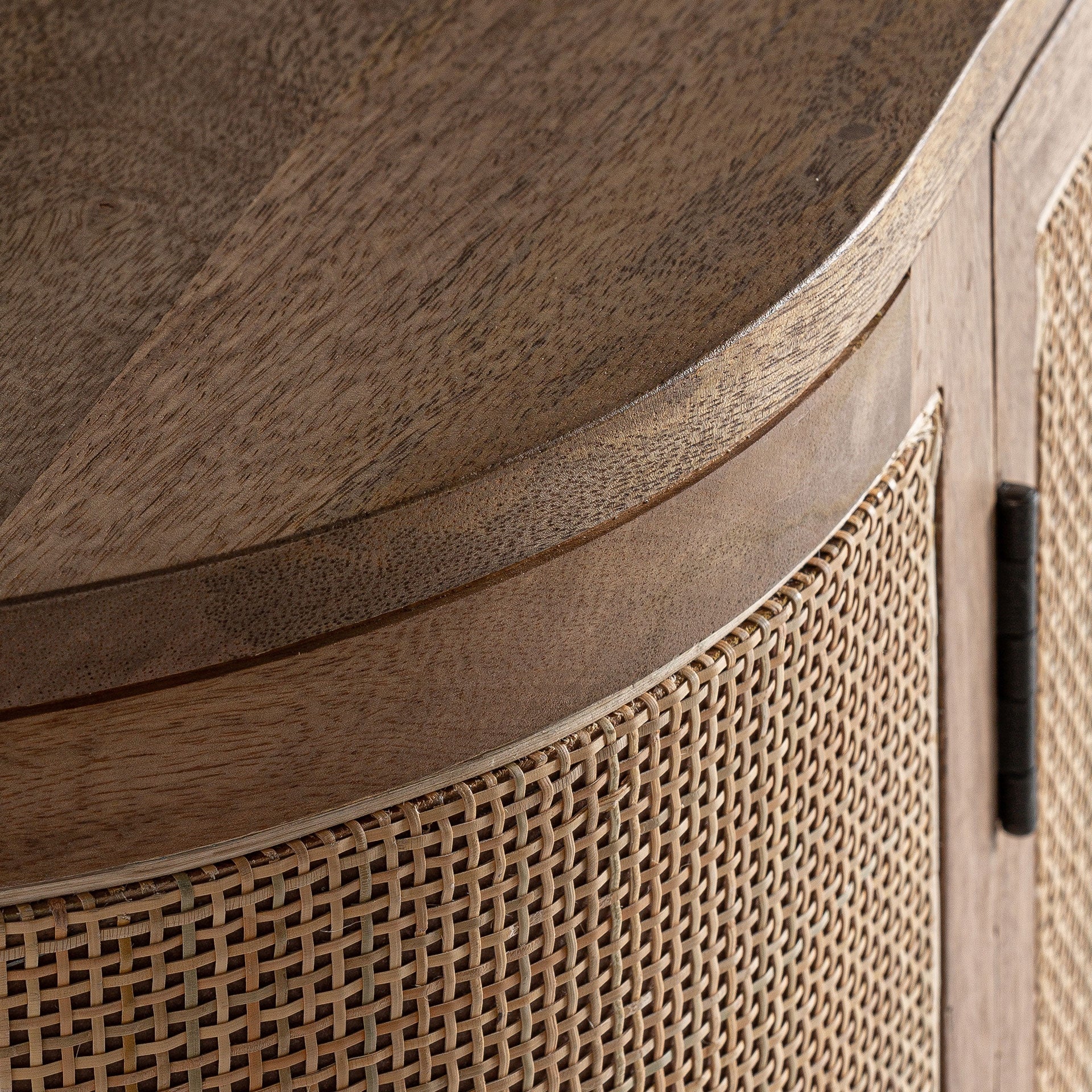 BECKLEY Mango Wood TV Cabinet