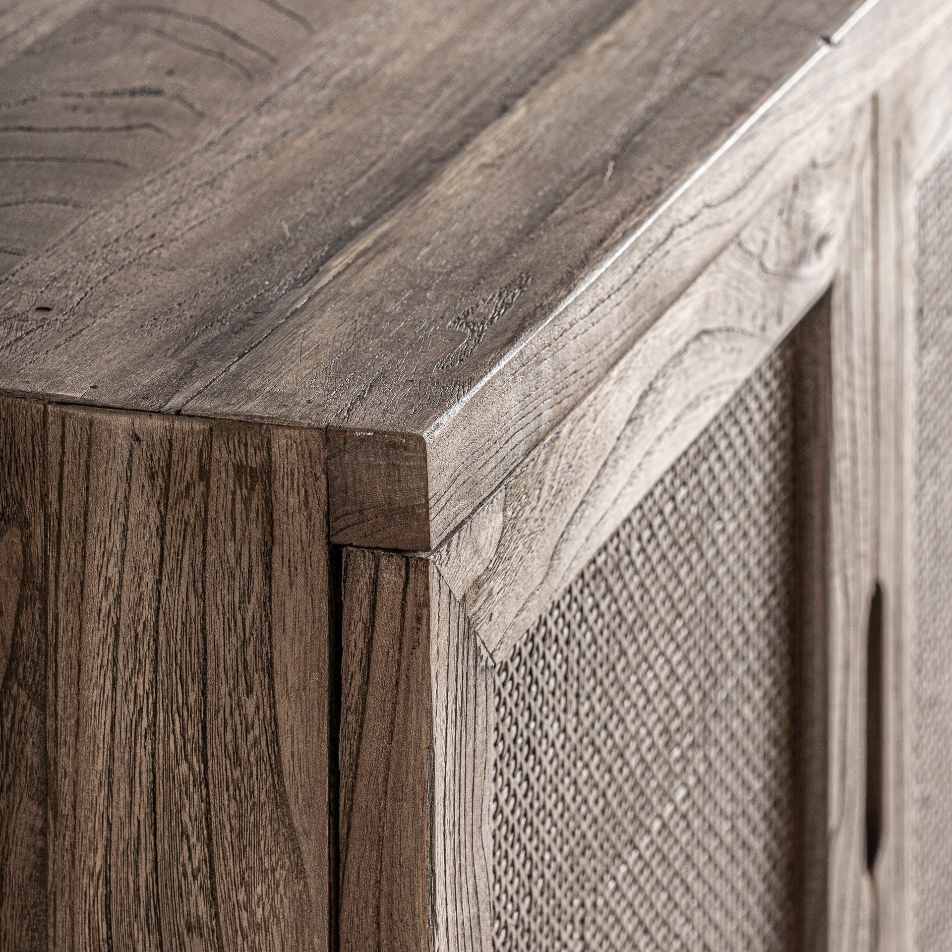 BYREMO TV Cabinet in Elm Wood