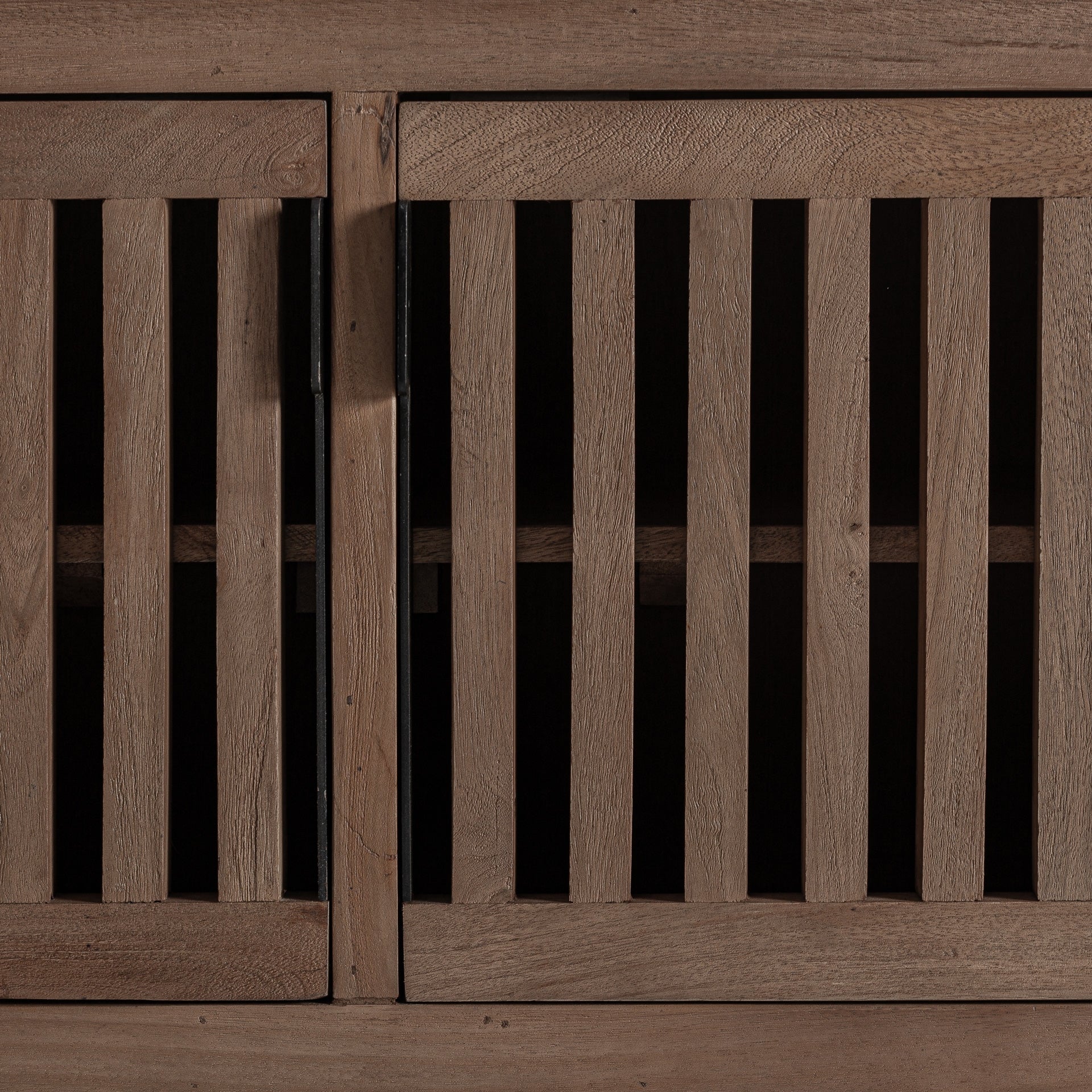 Televizní stolek GÀBIA z mangového dřeva