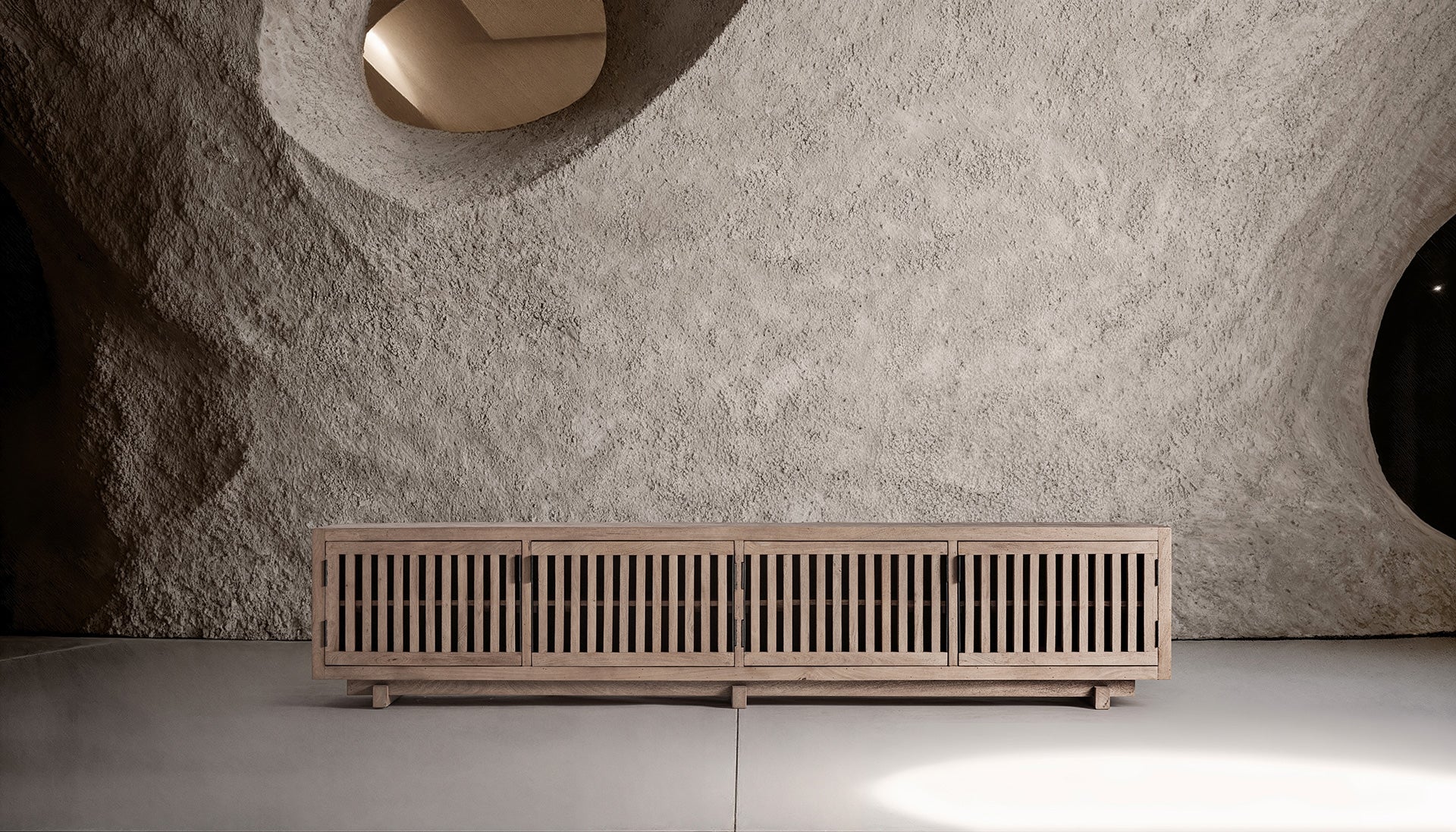 Televizní stolek GÀBIA z mangového dřeva