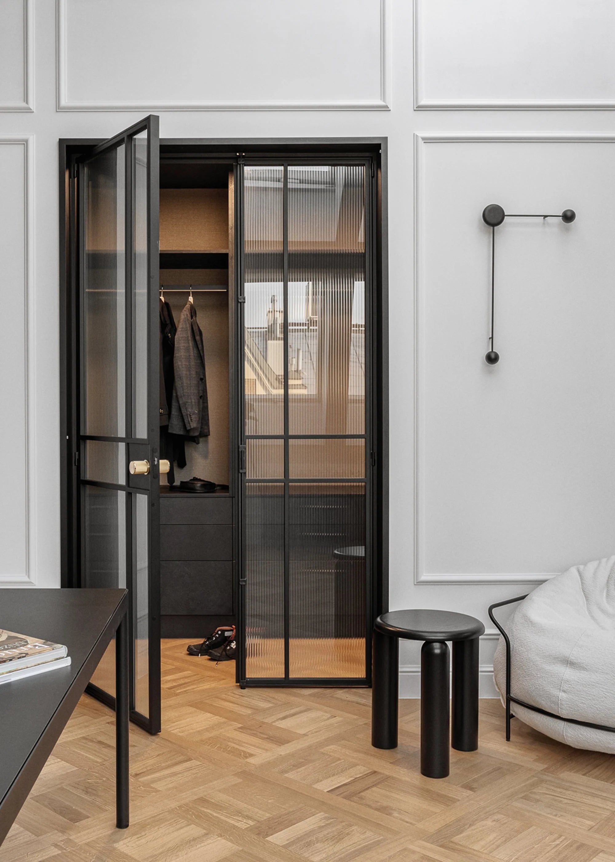 NEO Side Table Oak Wood