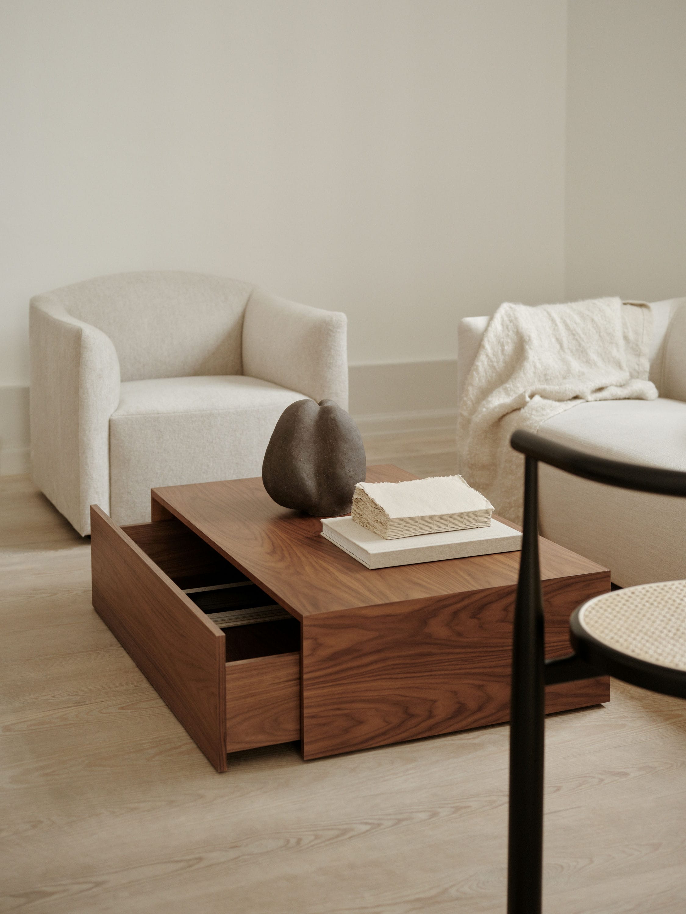 Coffee table with a drawer MASS Walnut veneer
