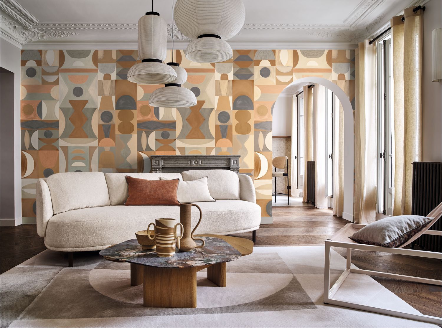 Nástěnná malba s geometrickým vzorem MODELAGE - CAMEL/NUDE béžová s hnědou