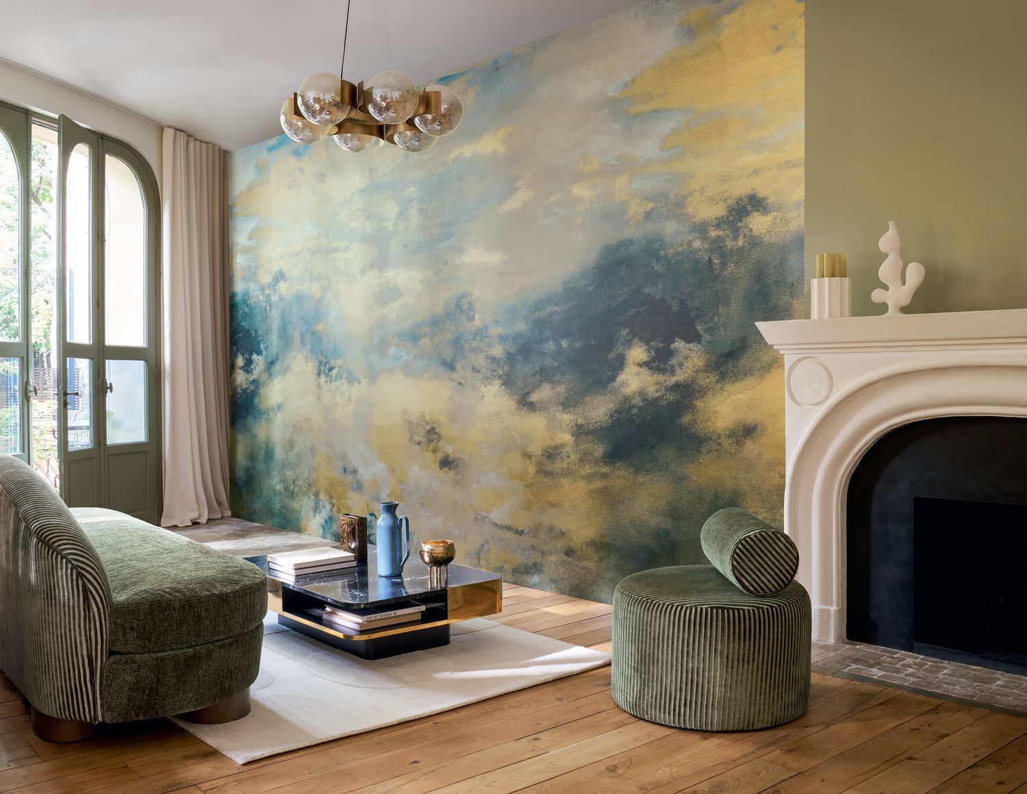 Cloud-themed mural HEURE DOREE beige with blue