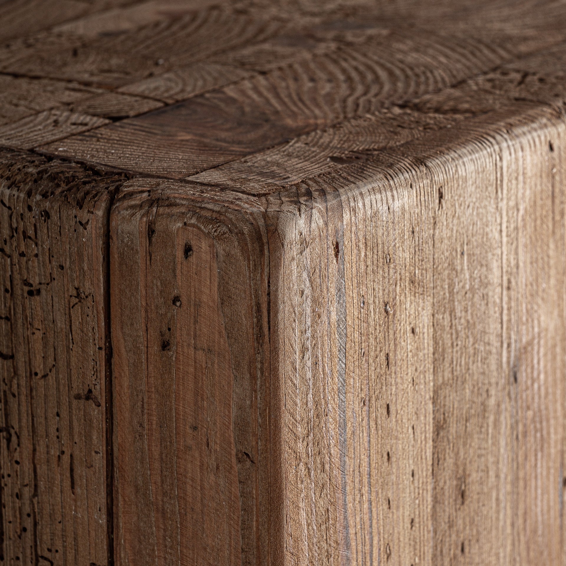 TRUEL Side Table Recycled Pine Wood