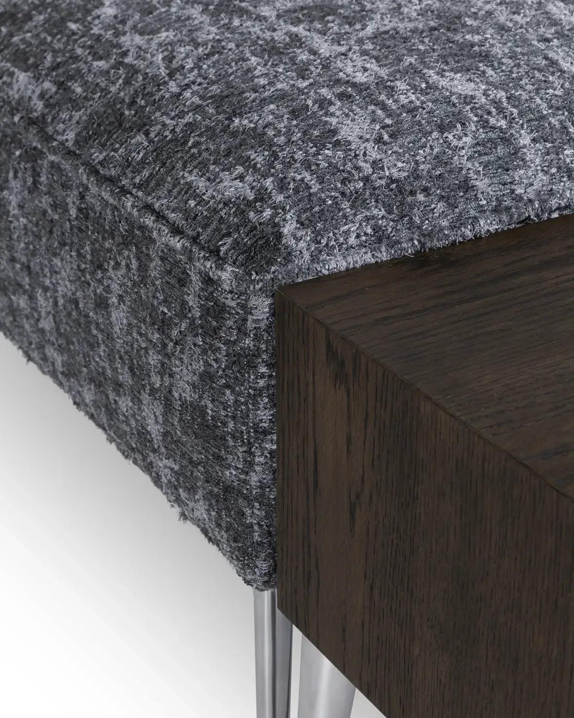 Podnóżek SOFA SO GOOD tapicerowany Moooi Eye on Design
