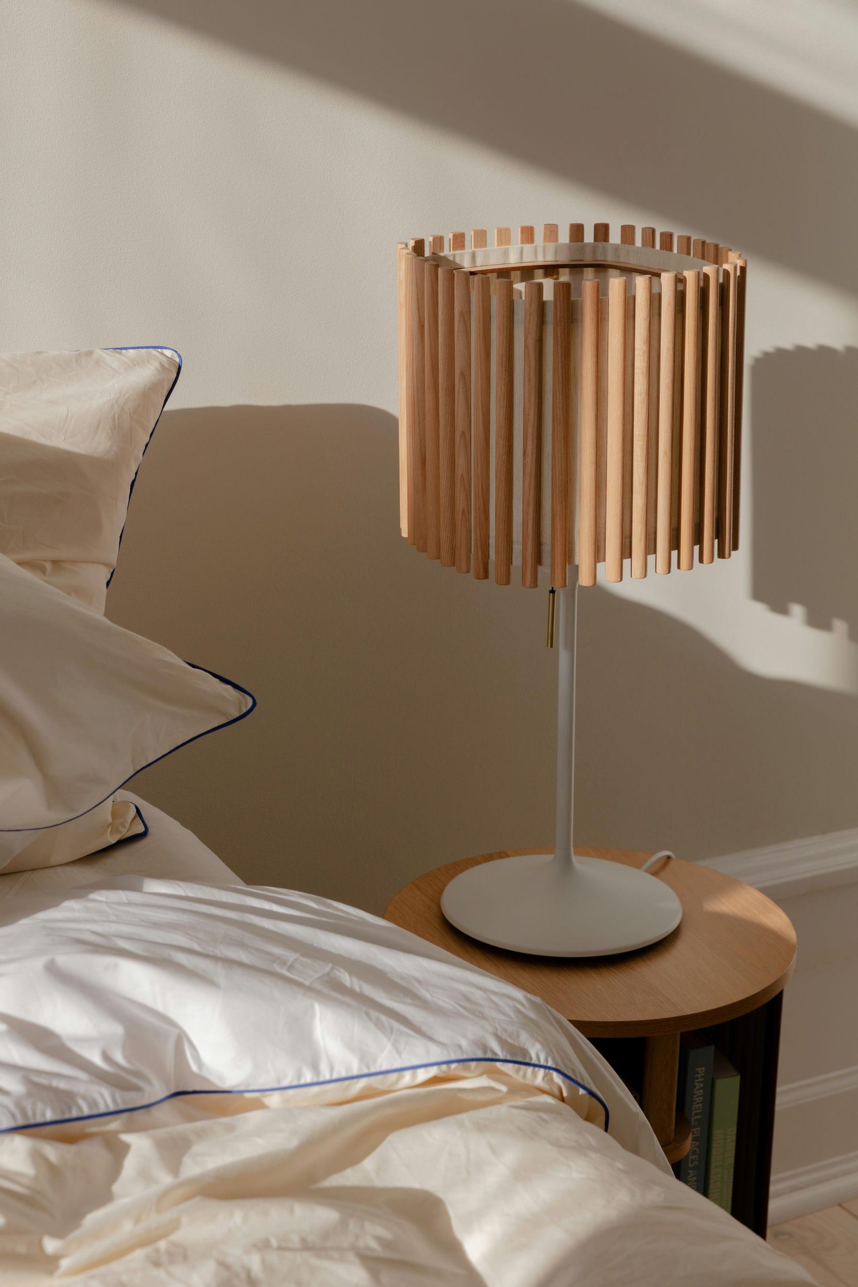 Podstawa lampy stołowej SANTE TABLE biały UMAGE Eye on Design
