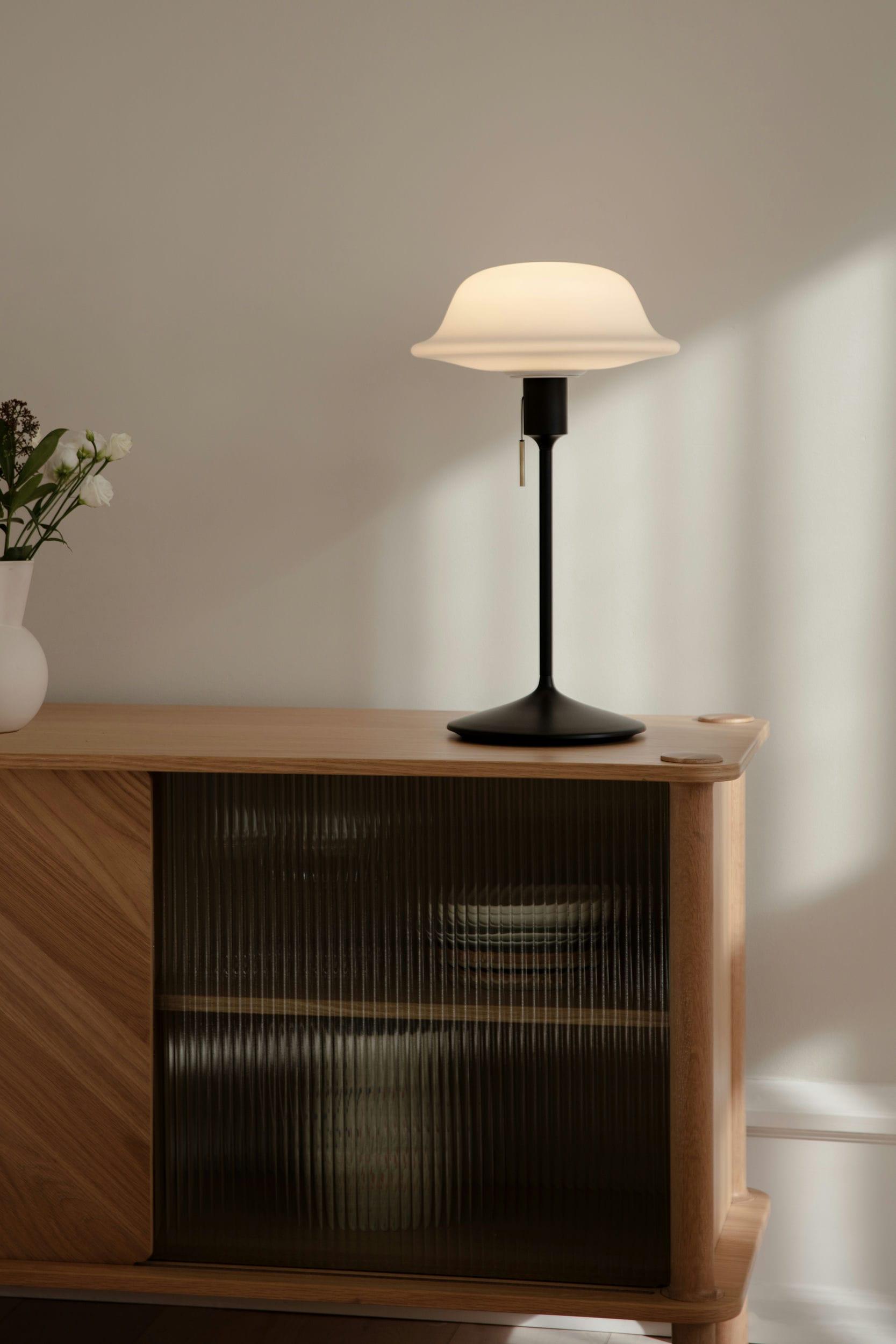 Podstawa lampy stołowej SANTE TABLE czarny UMAGE Eye on Design