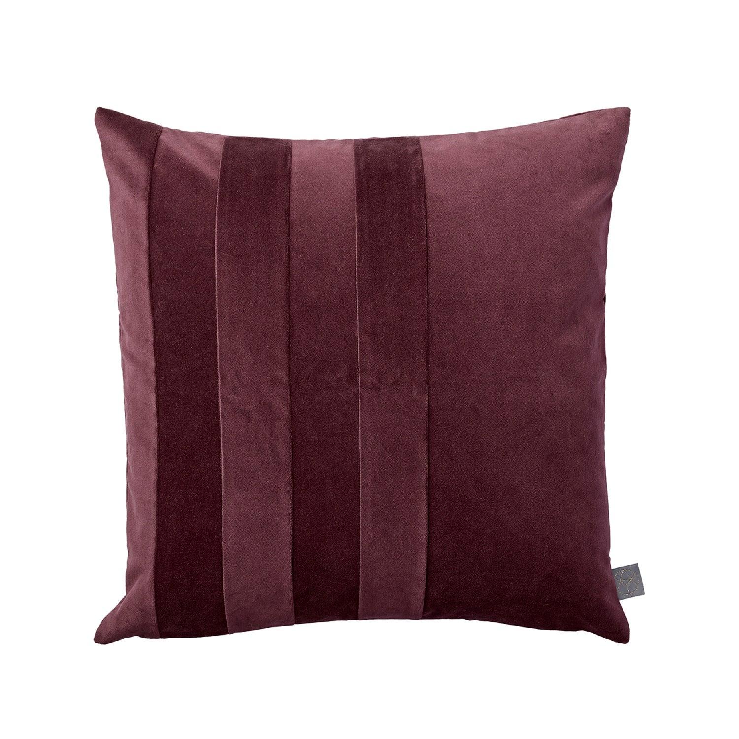 Poduszka aksamitna SANATI bordowy AYTM Eye on Design