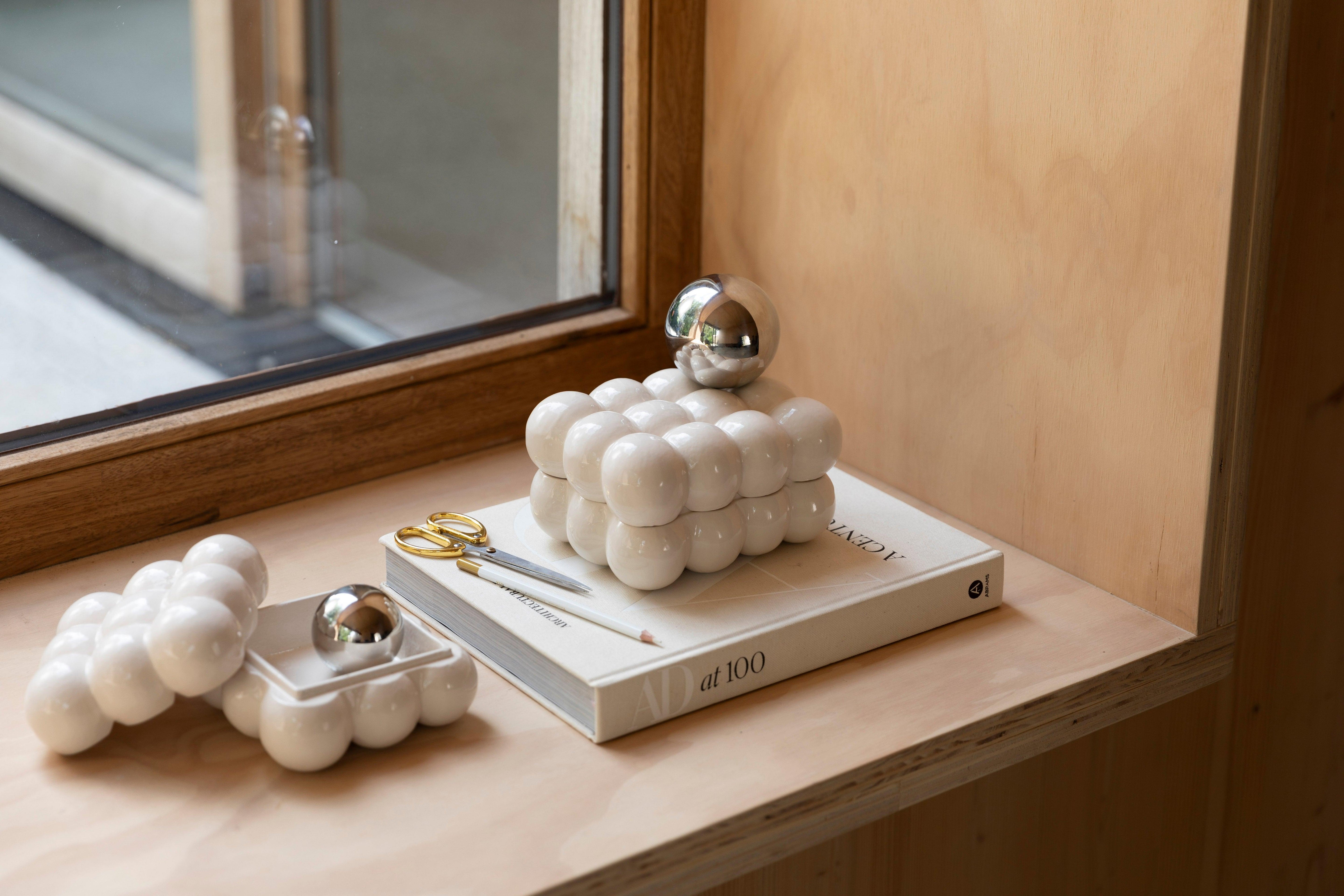 Pudełko BUBBLES kremowy Zuiver Eye on Design