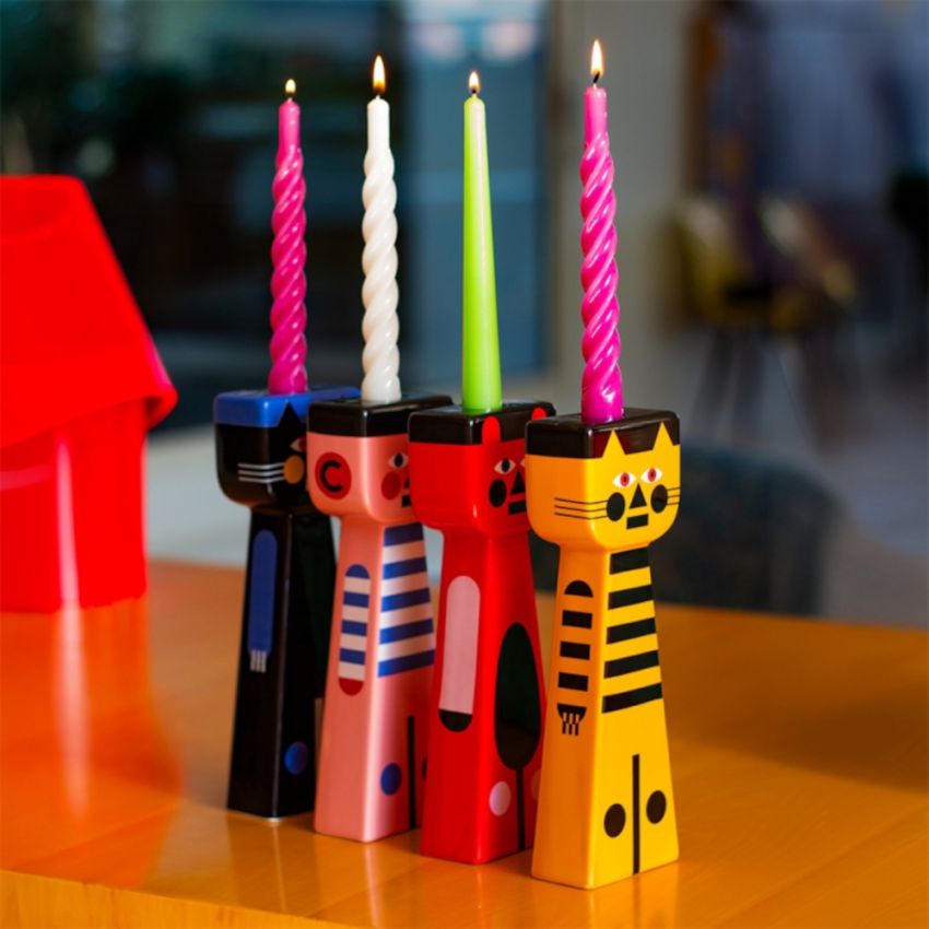 KINA black candlestick