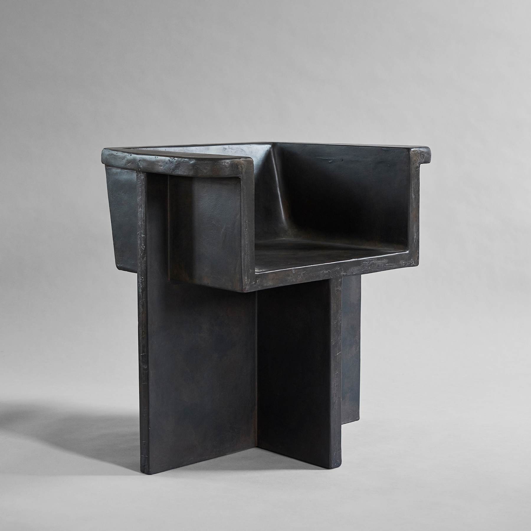 BRUTUS coffee chair