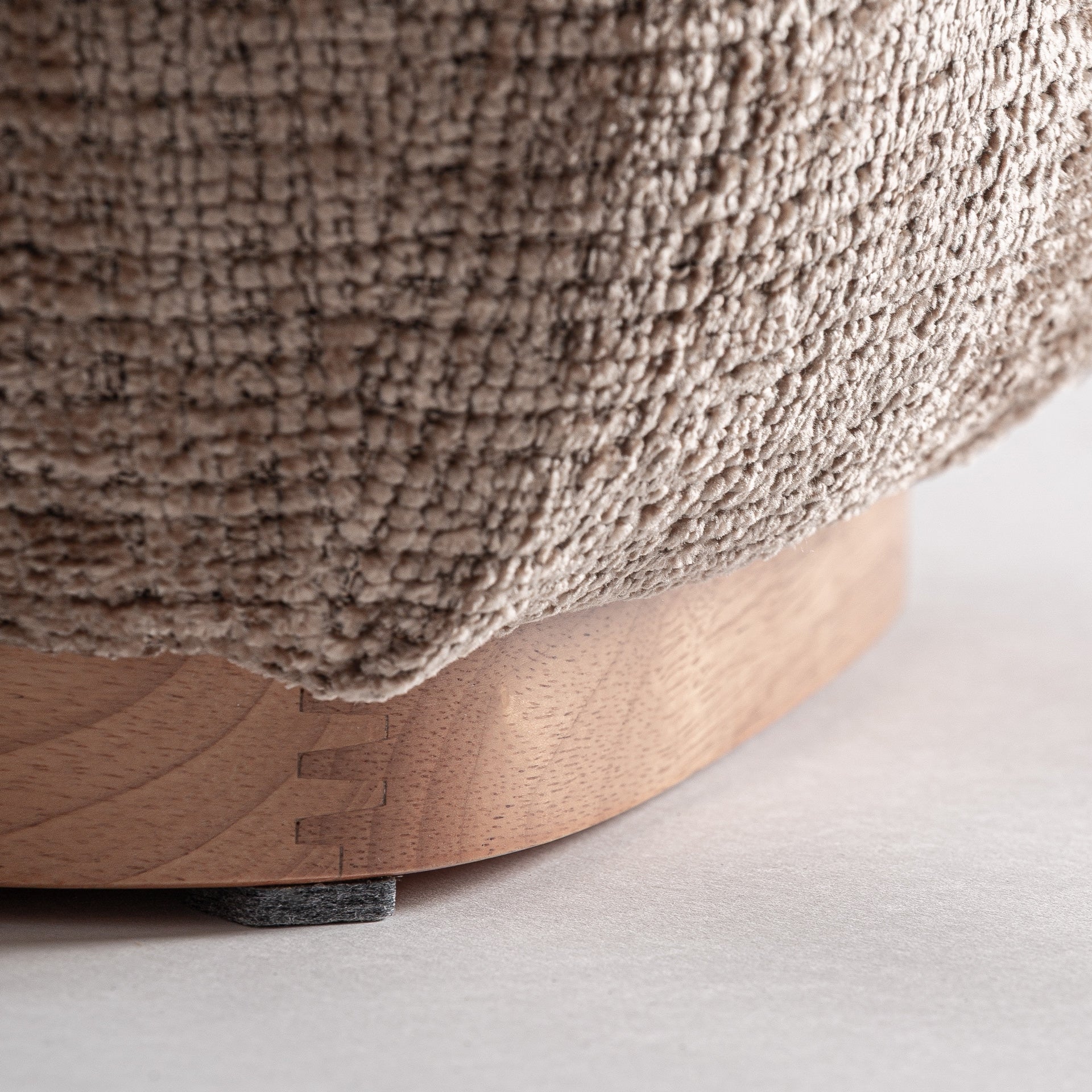 Puf CALYPSO béžový