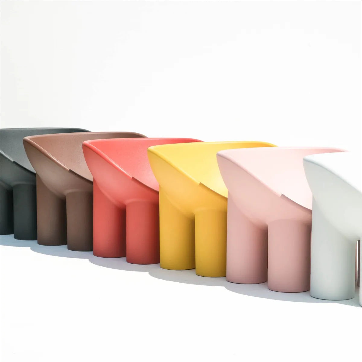 Křeslo ROLY POLY světle šedé