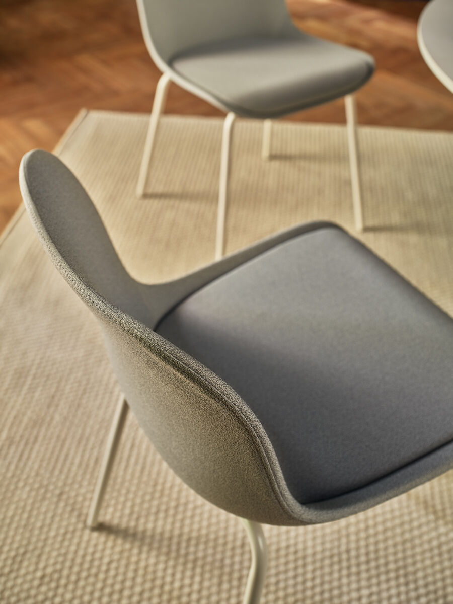 Krzesło BALTIC 2 CLASSIC metalowa podstawa – .mdd