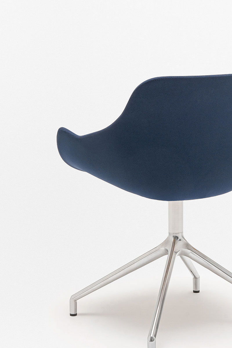 Krzesło obrotowe BALTIC CLASSIC aluminium polerowane do jadalni – styl minimalistyczny