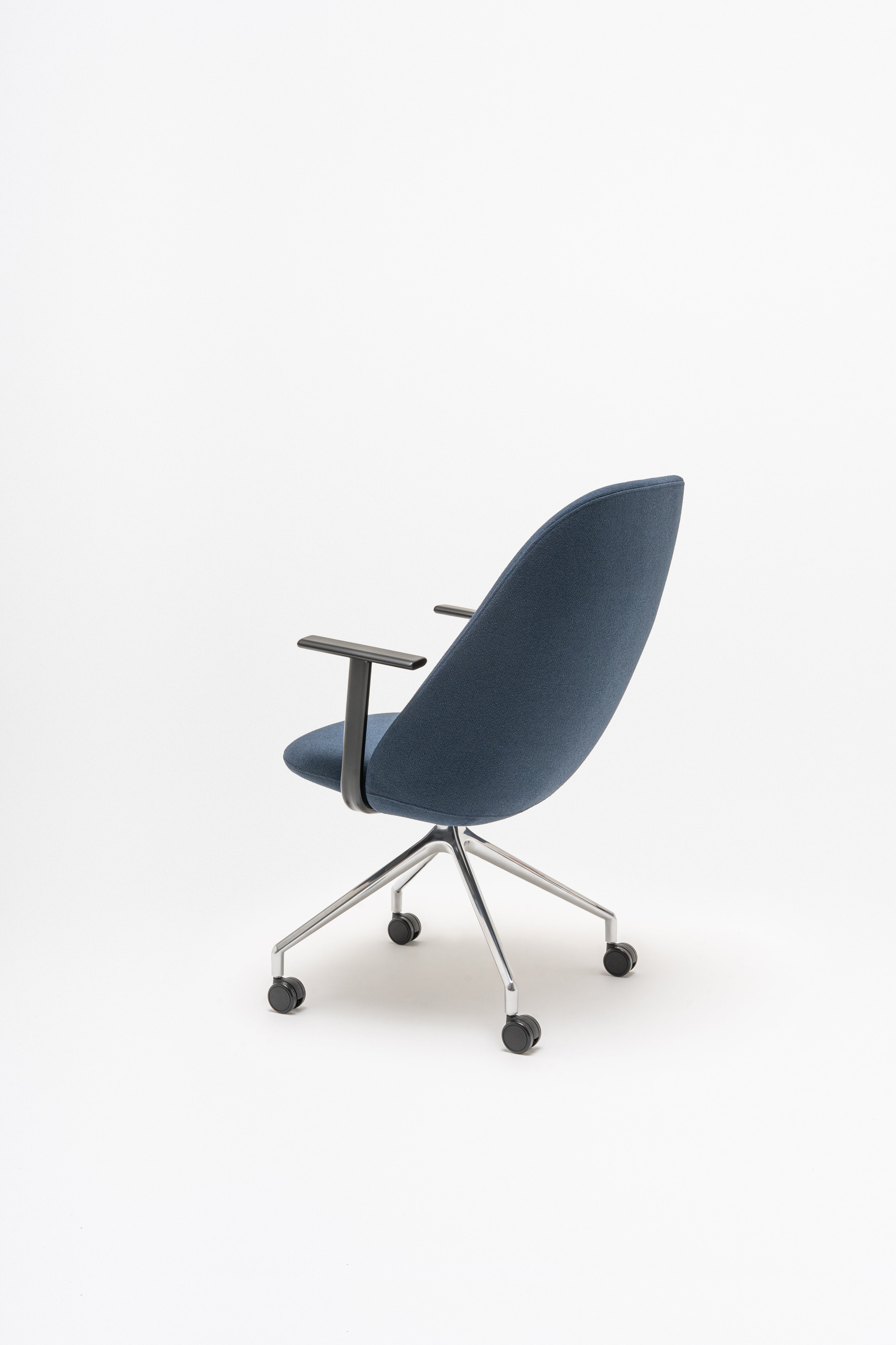 Armchair with high back