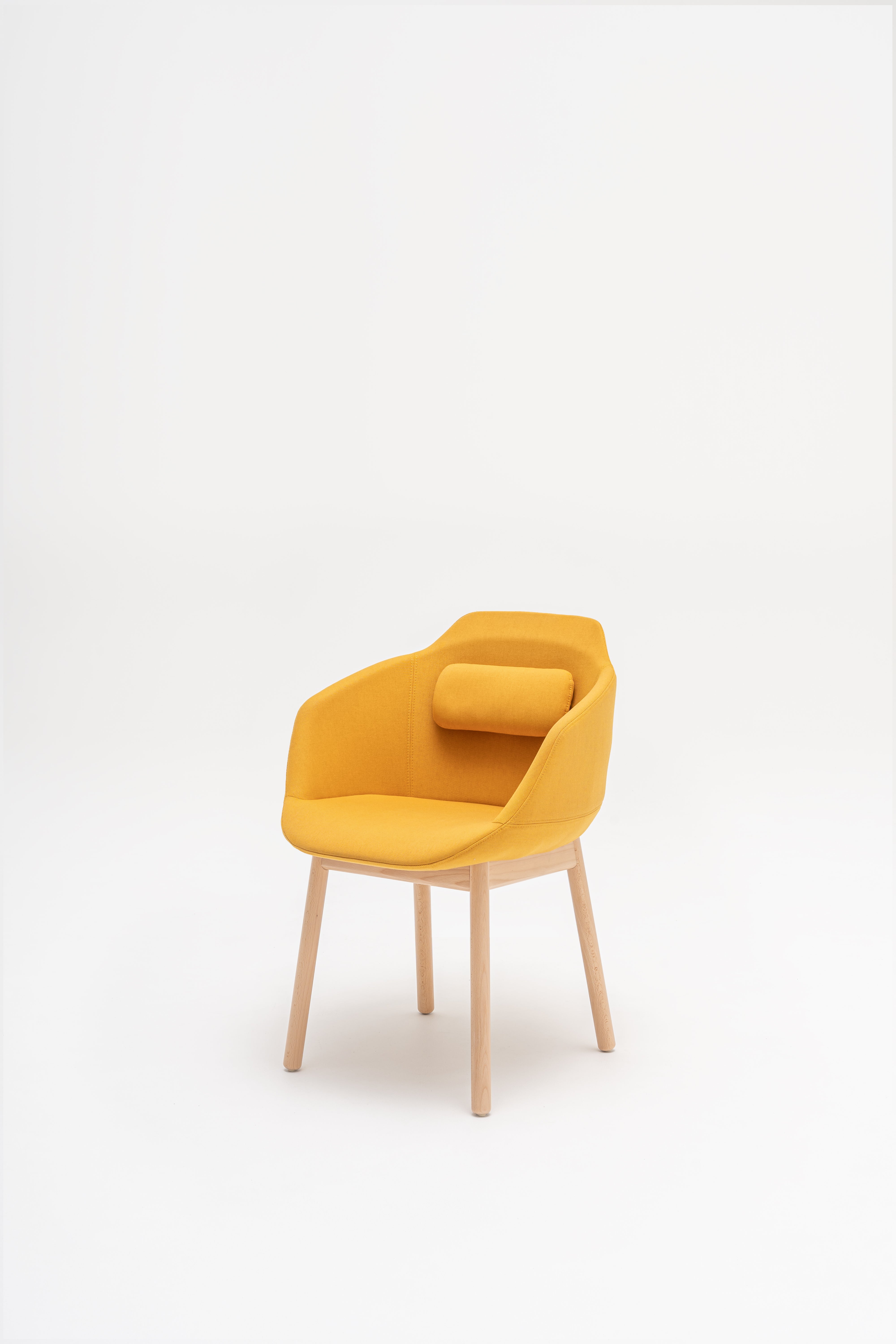 Chair Ultra Wooden base
