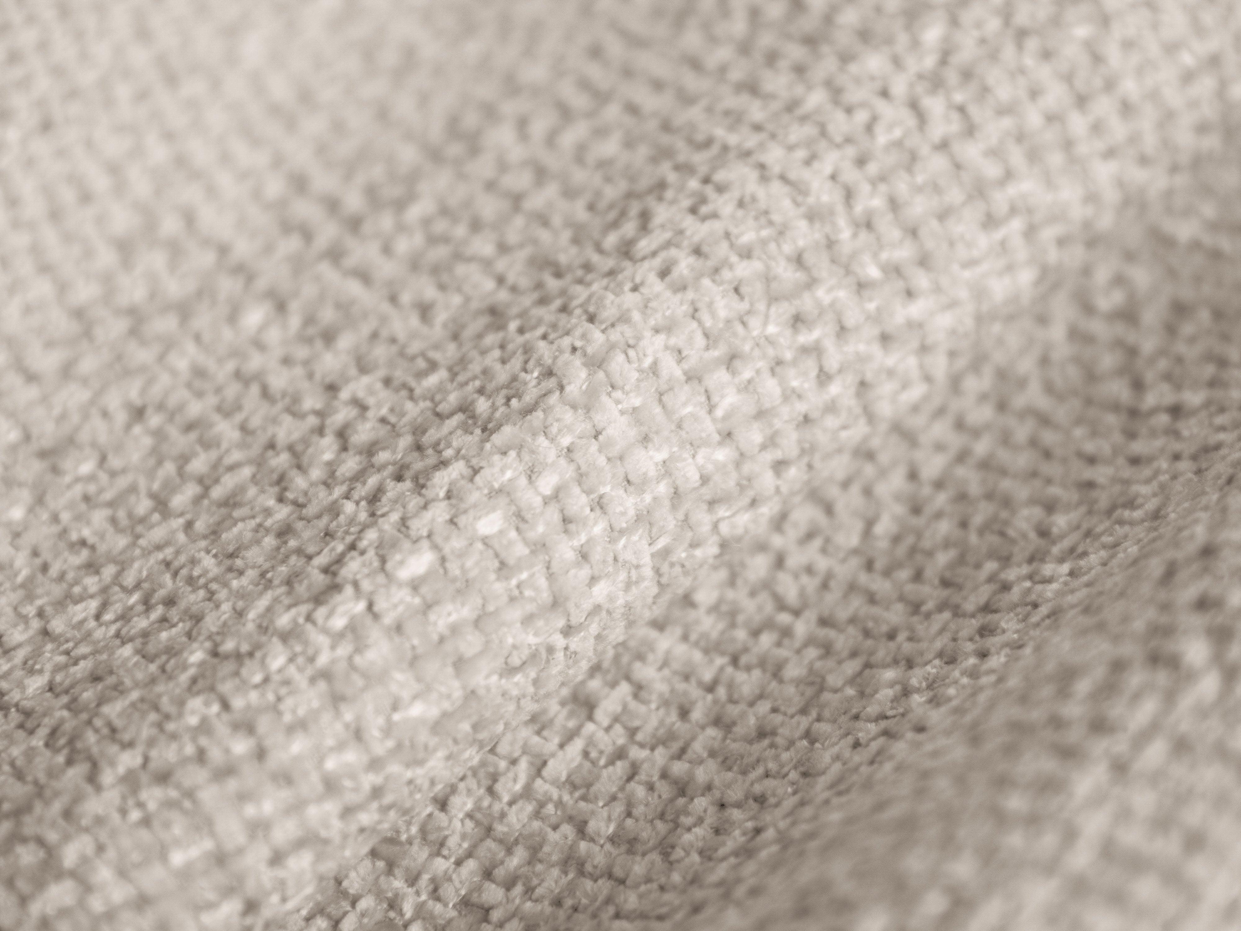 Sofa 2-osobowa CAMDEN beżowy szenil Cosmopolitan Design Eye on Design