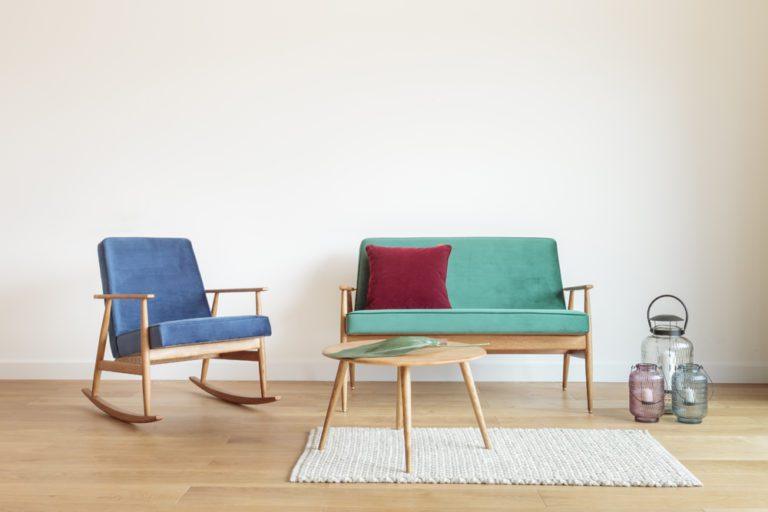 Sofa 2-osobowa FOX beżowy w tkaninie Cord Creme 366 concept Eye on Design
