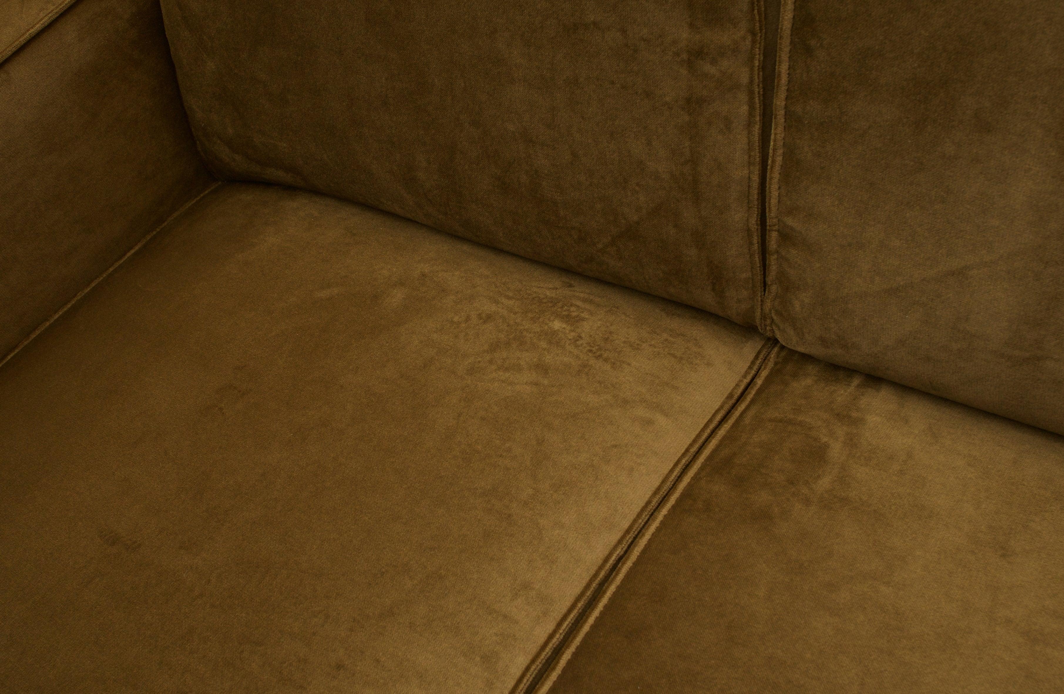 Sofa aksamitna 4-osobowa STATEMENT miodowy Be Pure Eye on Design