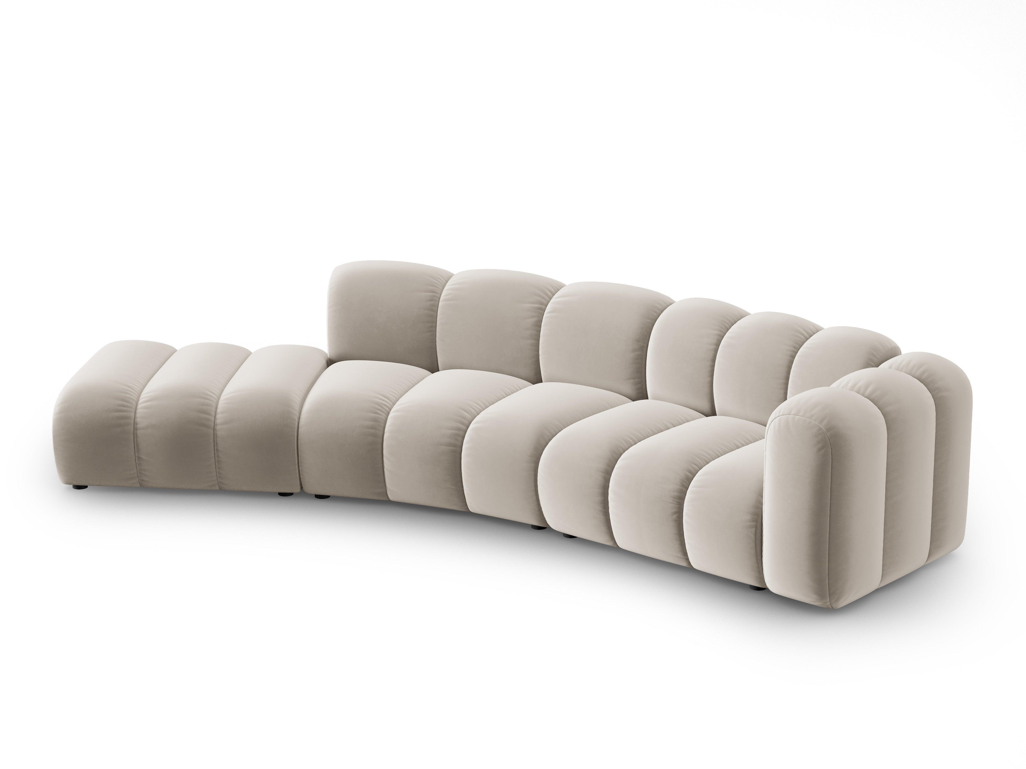 Sofa aksamitna 5-osobowa lewostronna SKYLER beżowy Interieurs 86 Eye on Design
