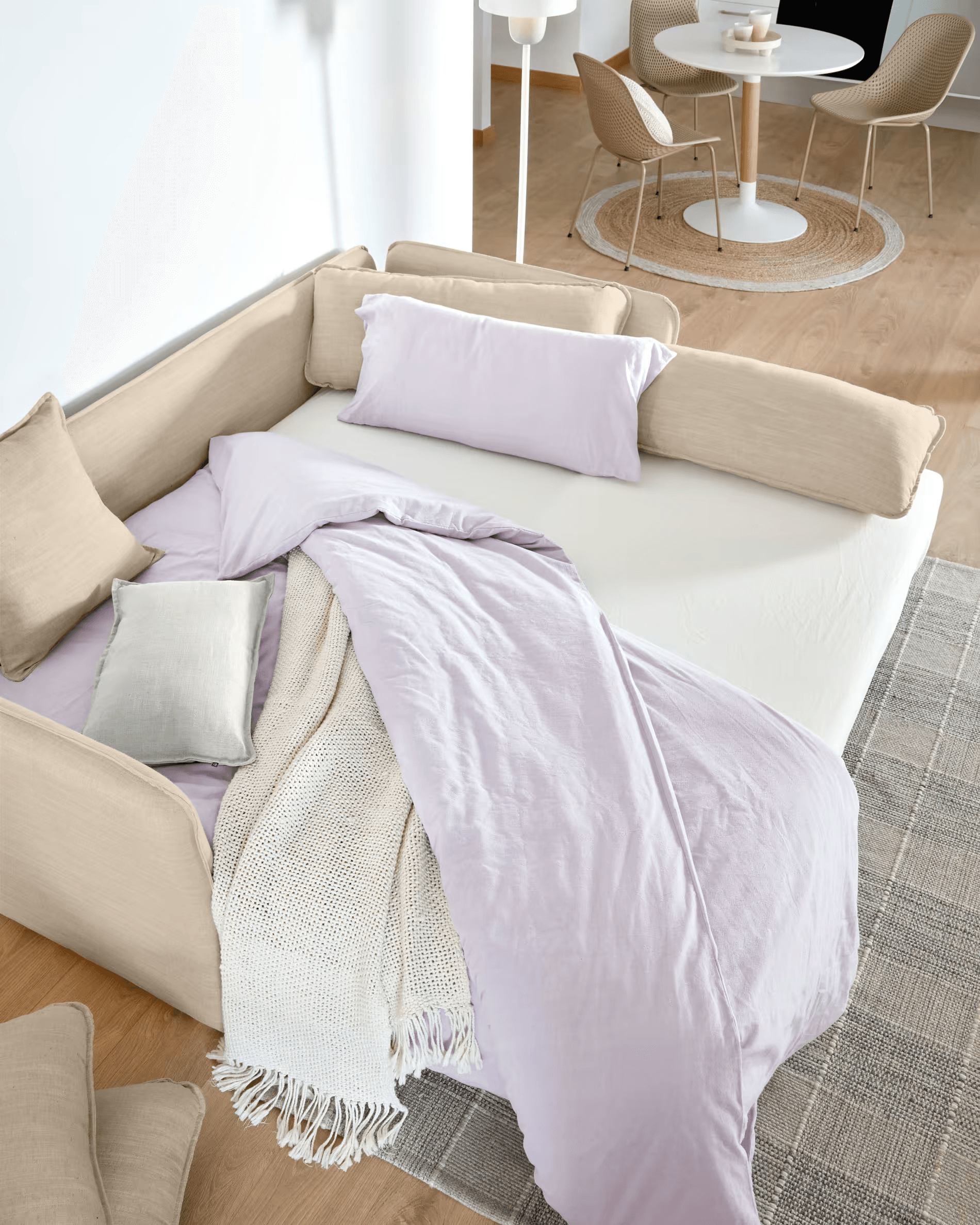 Sofa z funkcją spania TANIT beżowy La Forma Eye on Design