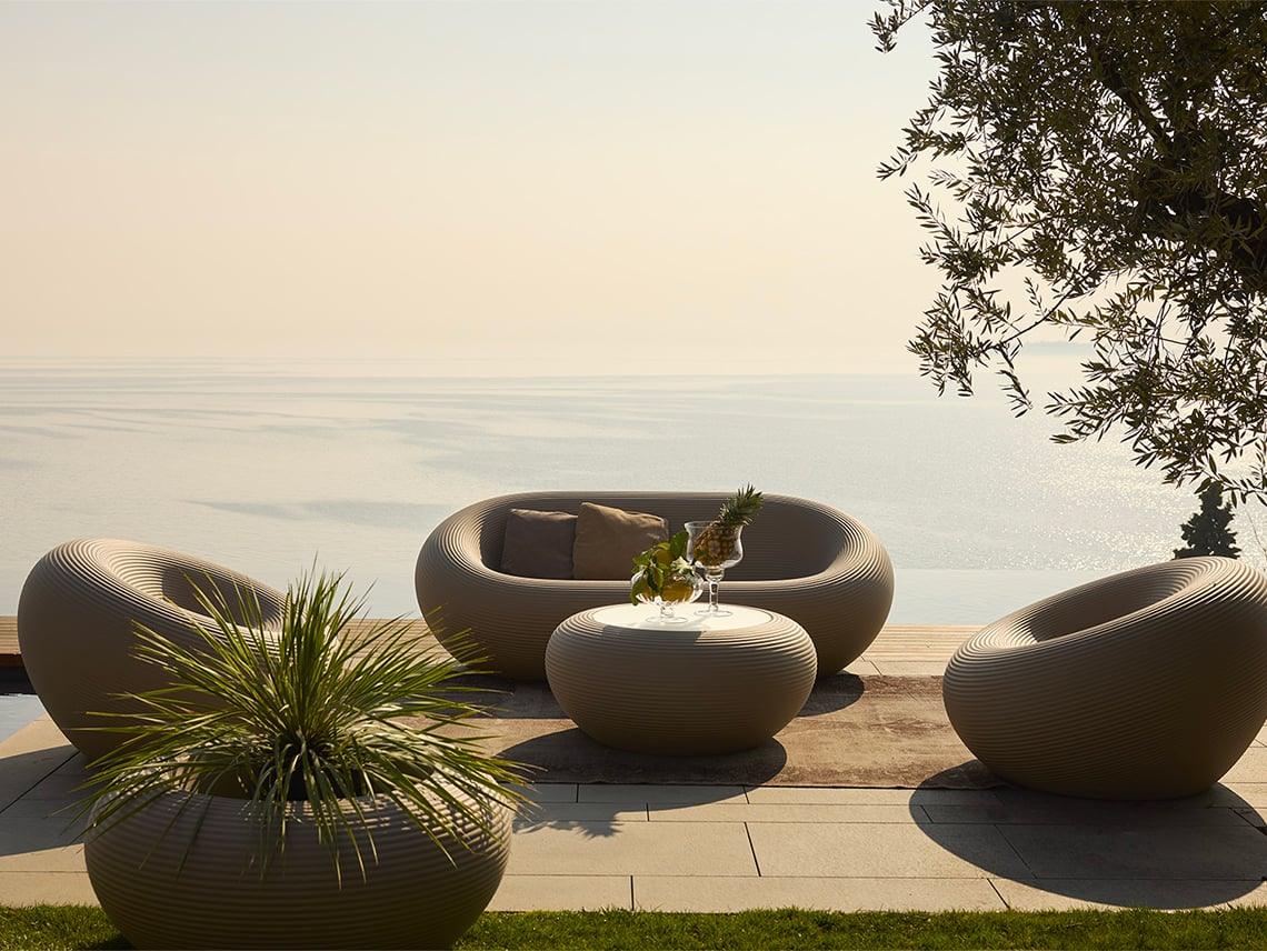 Sofa zewnętrzna NAMI szary Qeeboo Eye on Design